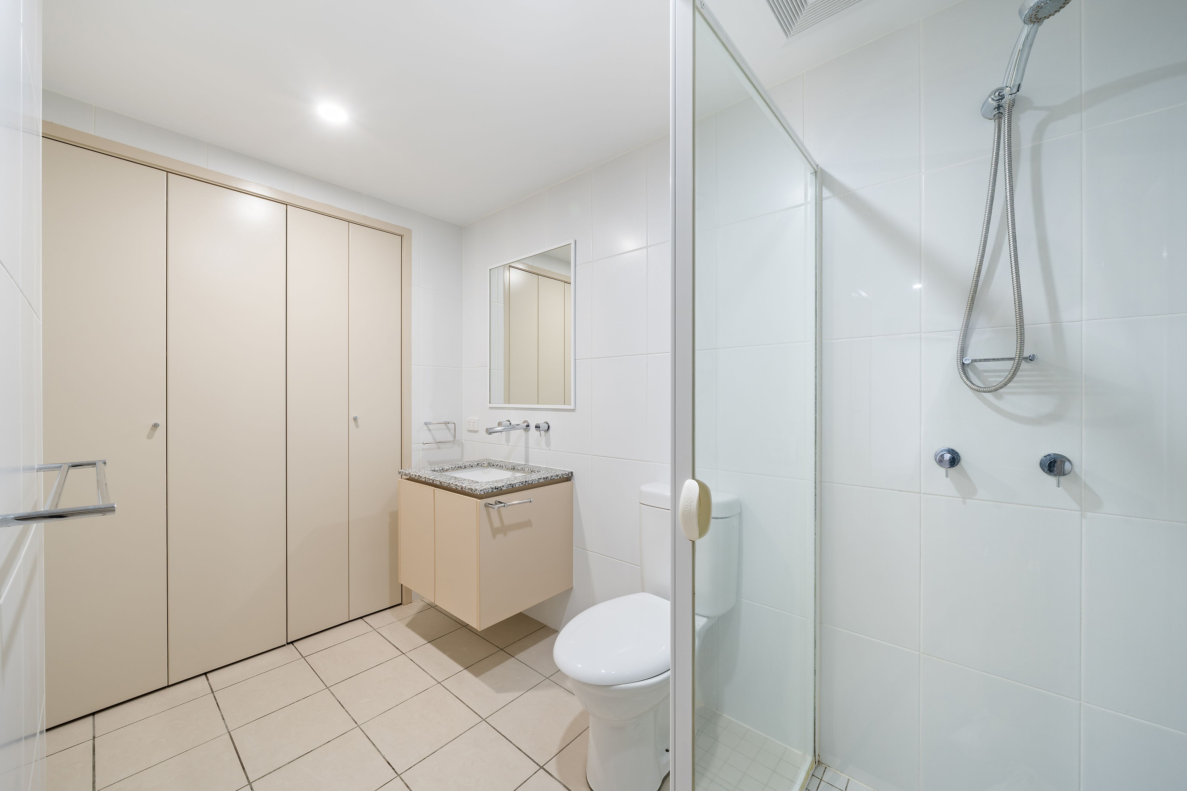 64/77 Northbourne Avenue — photo 9 of 14