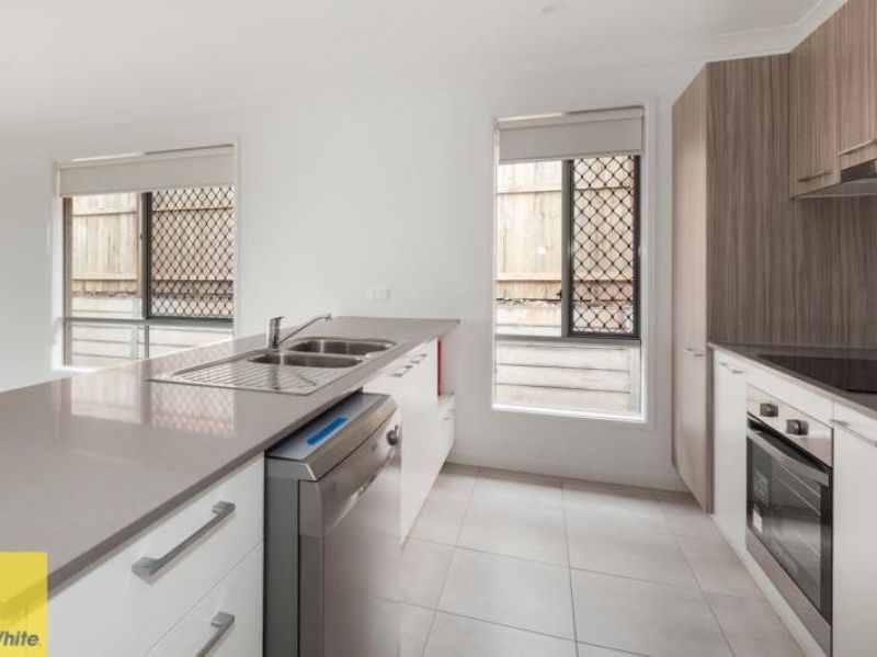 8 Kjay Close, Bahrs Scrub, QLD 4207