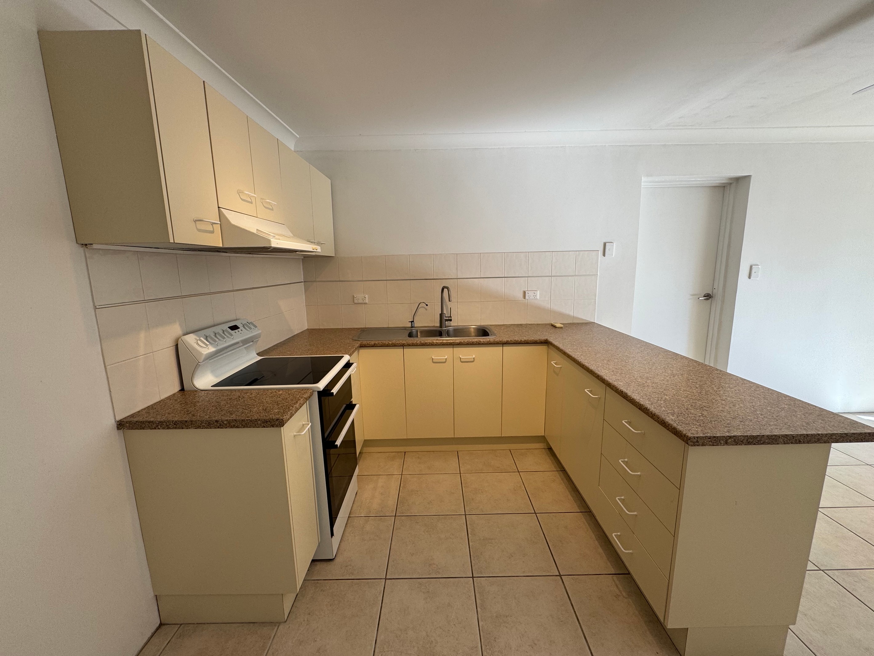 2/24 Ferguson Avenue, Bongaree, QLD 4507