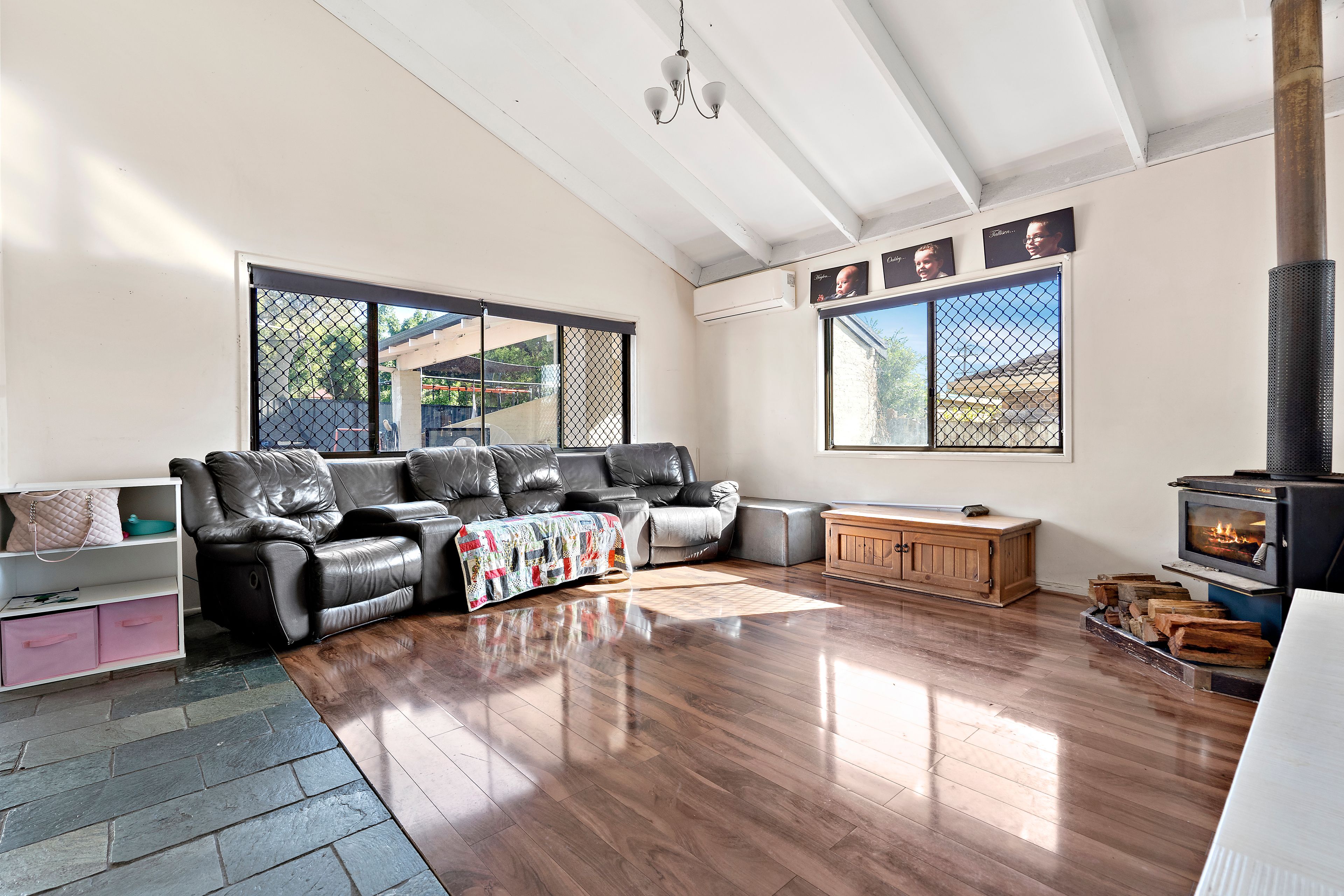 108 Mount Warren Boulevard, Mount Warren Park, QLD 4207