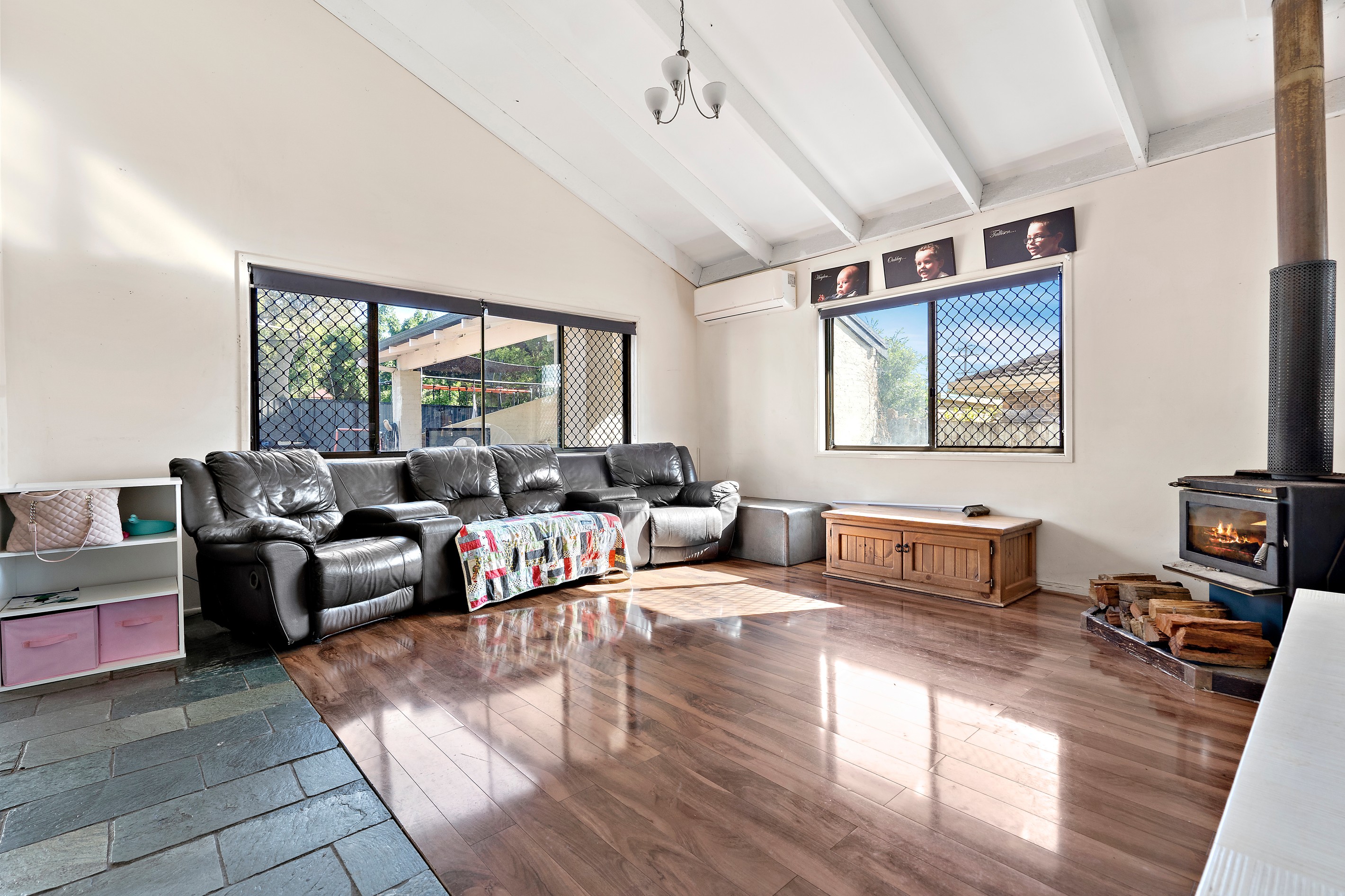 108 Mount Warren Boulevard, Mount Warren Park, QLD 4207