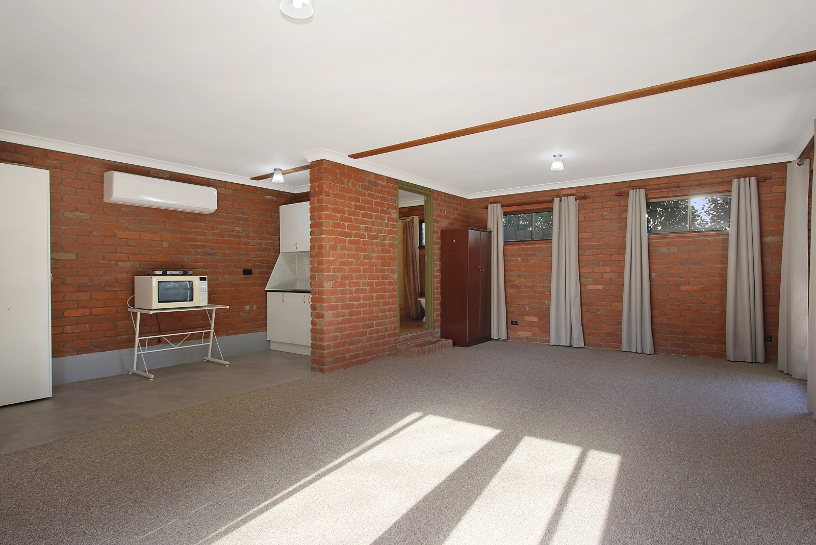 1093A Alemein Avenue, North Albury, NSW 2640
