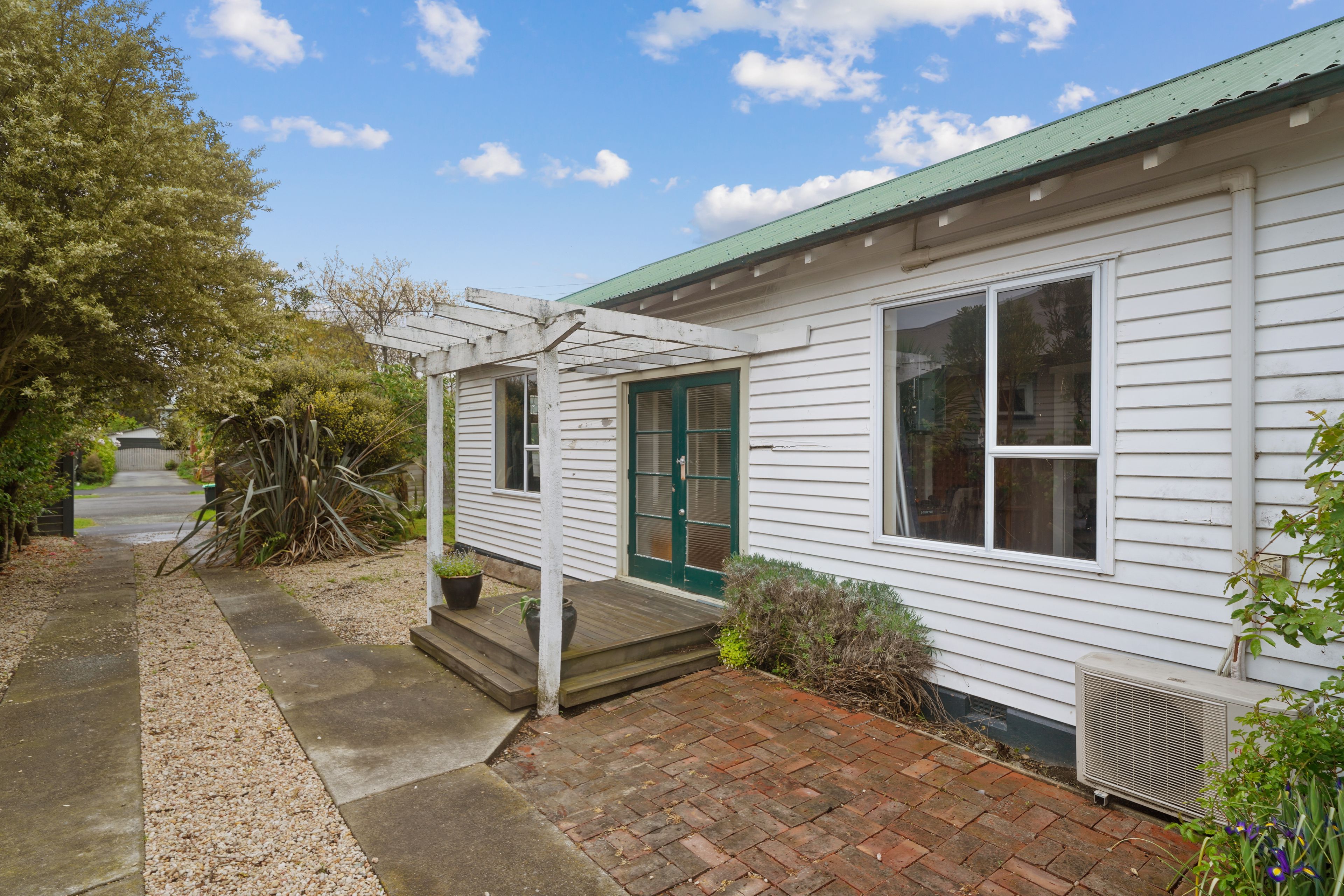 82 Martin Avenue, Beckenham, Christchurch City