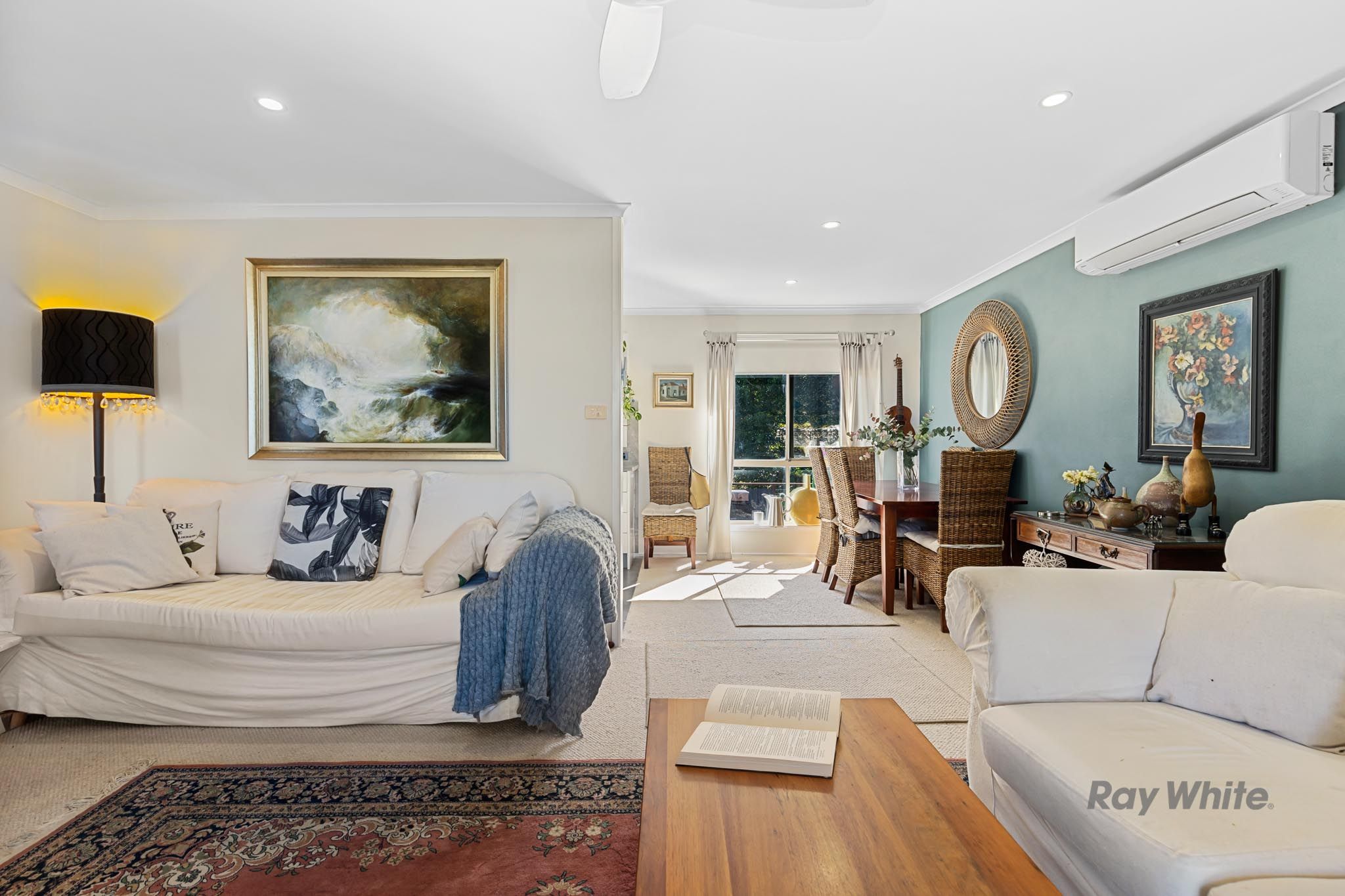 8 Wills Crescent — photo 9 of 30