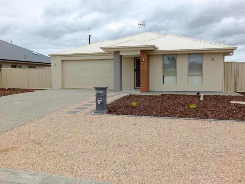 34 Clarke Street, Wallaroo, SA 5556