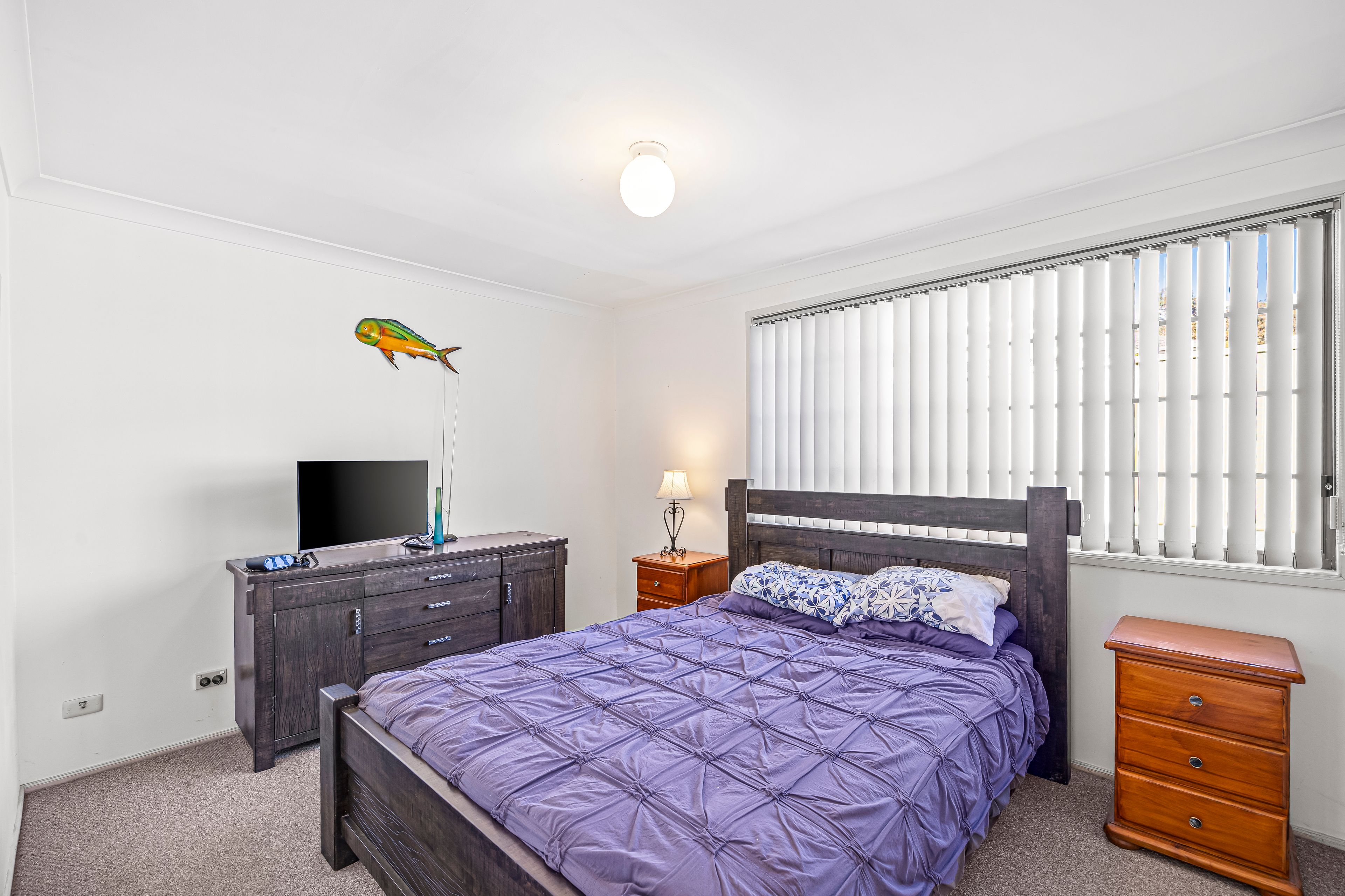 18 Nelmes Close — photo 5 of 13