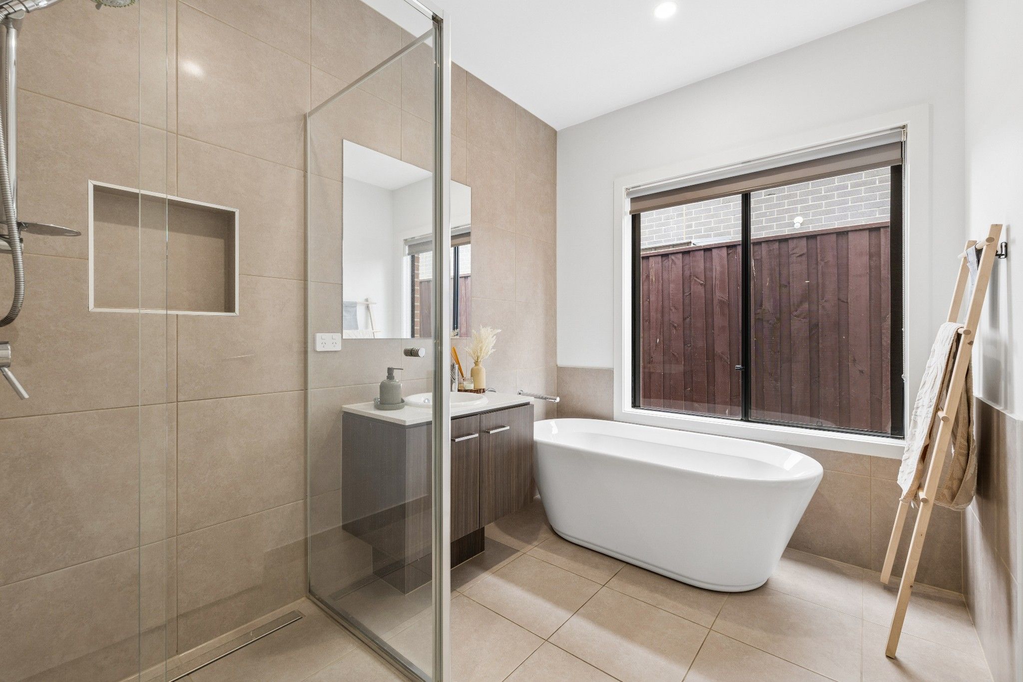 8 Lenigas Crescent — photo 19 of 30