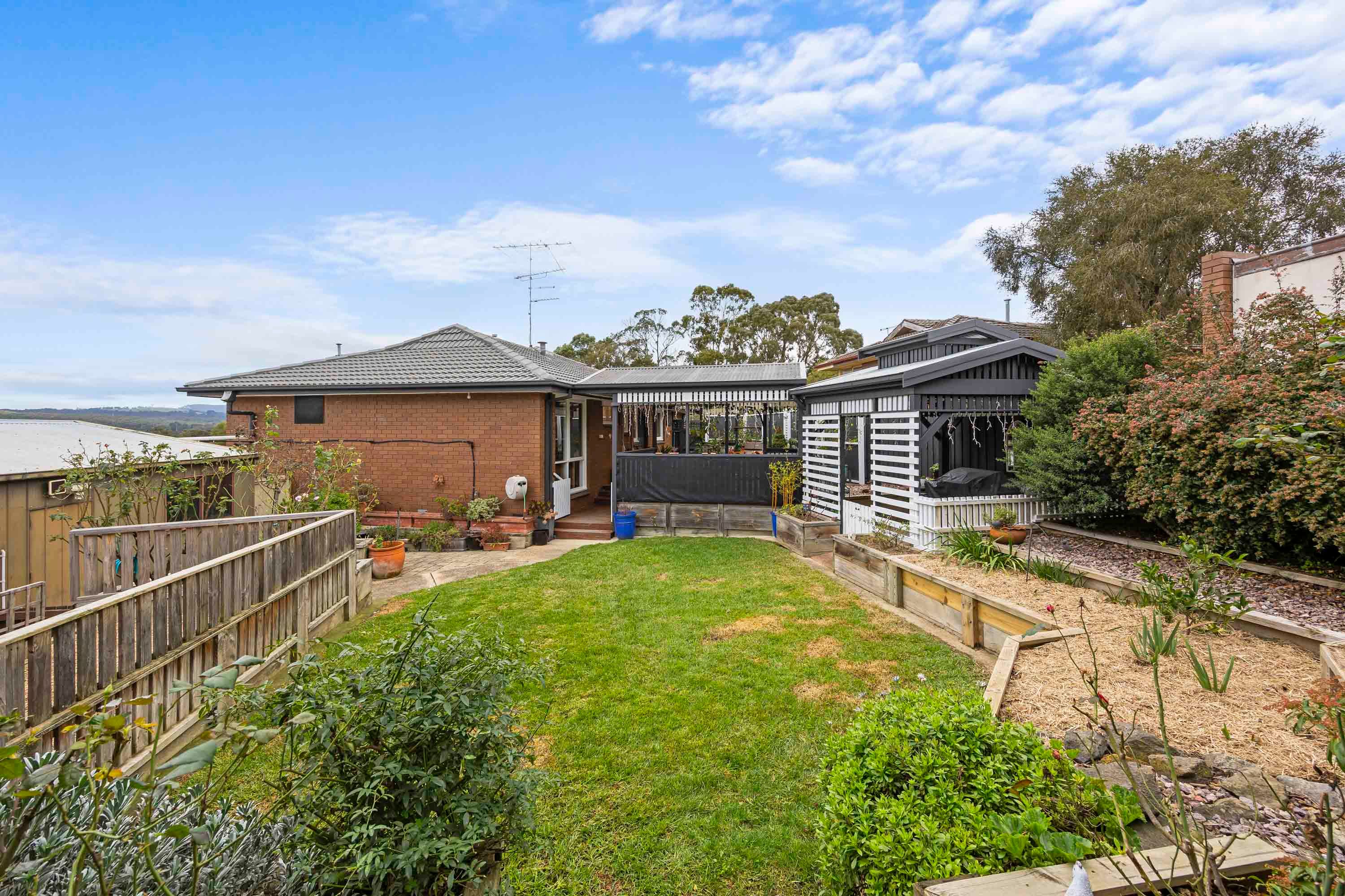 16 Highfield Avenue — photo 28 of 30