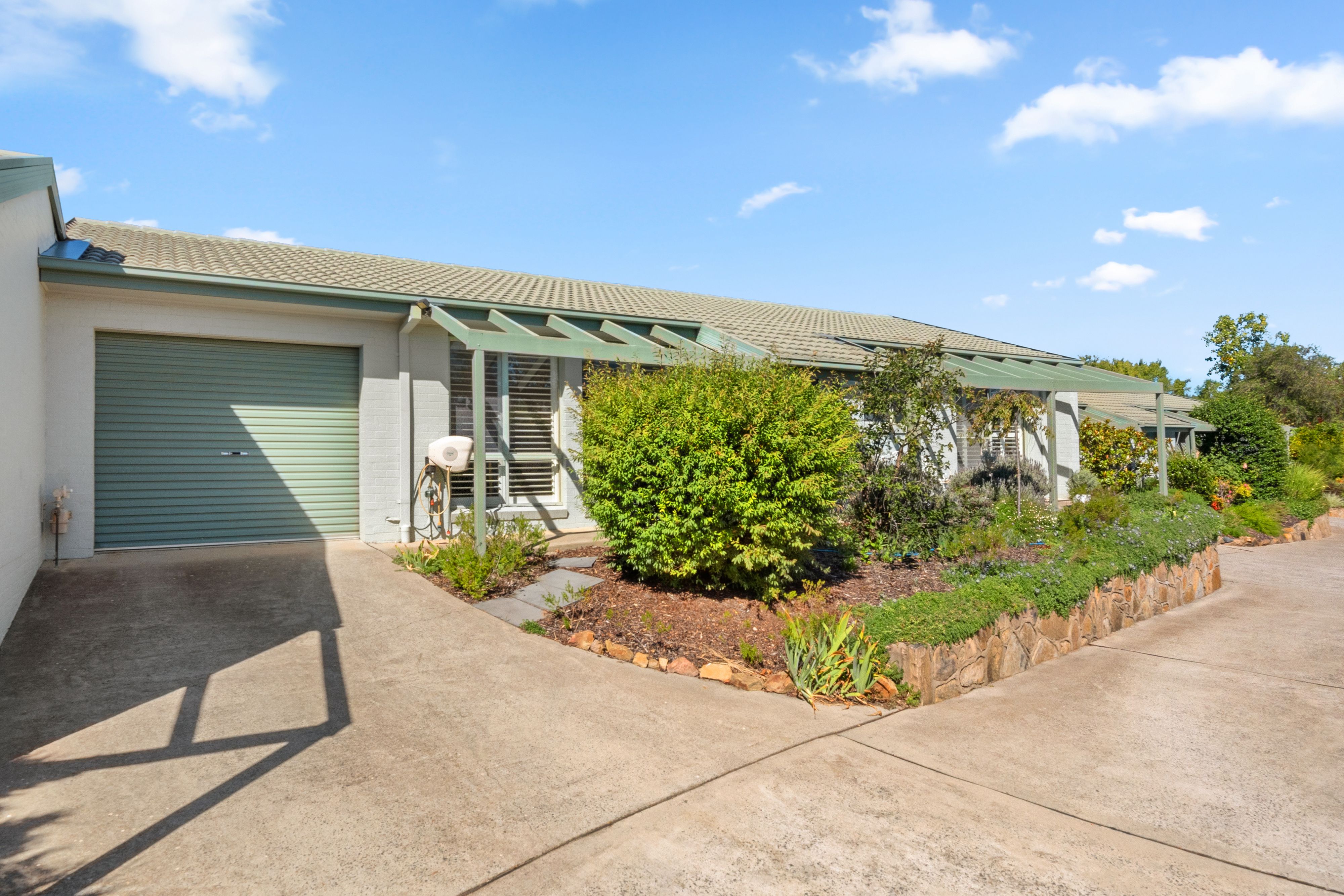 18/4 Redwood Avenue, Jerrabomberra, NSW 2619