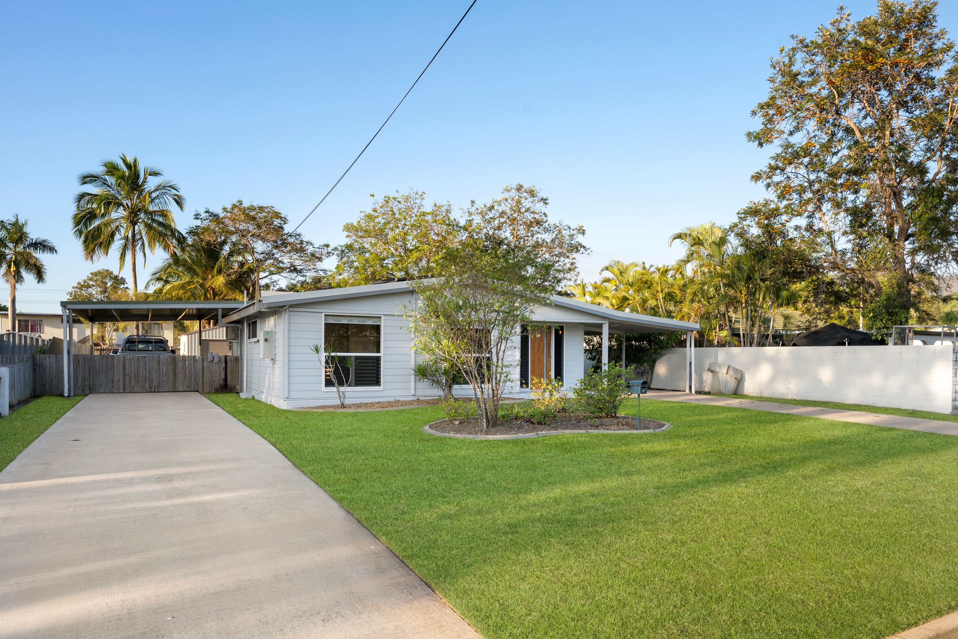 39 Champagne Crescent — photo 14 of 18