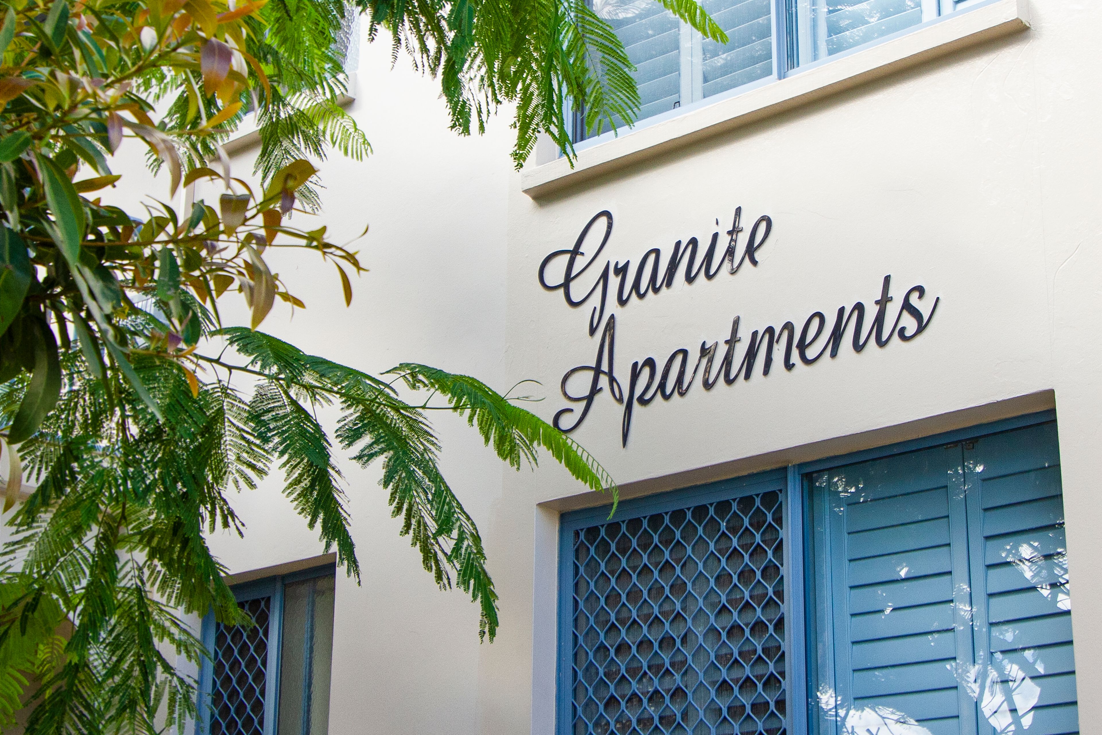103-105 Frank Street, Labrador QLD 4215