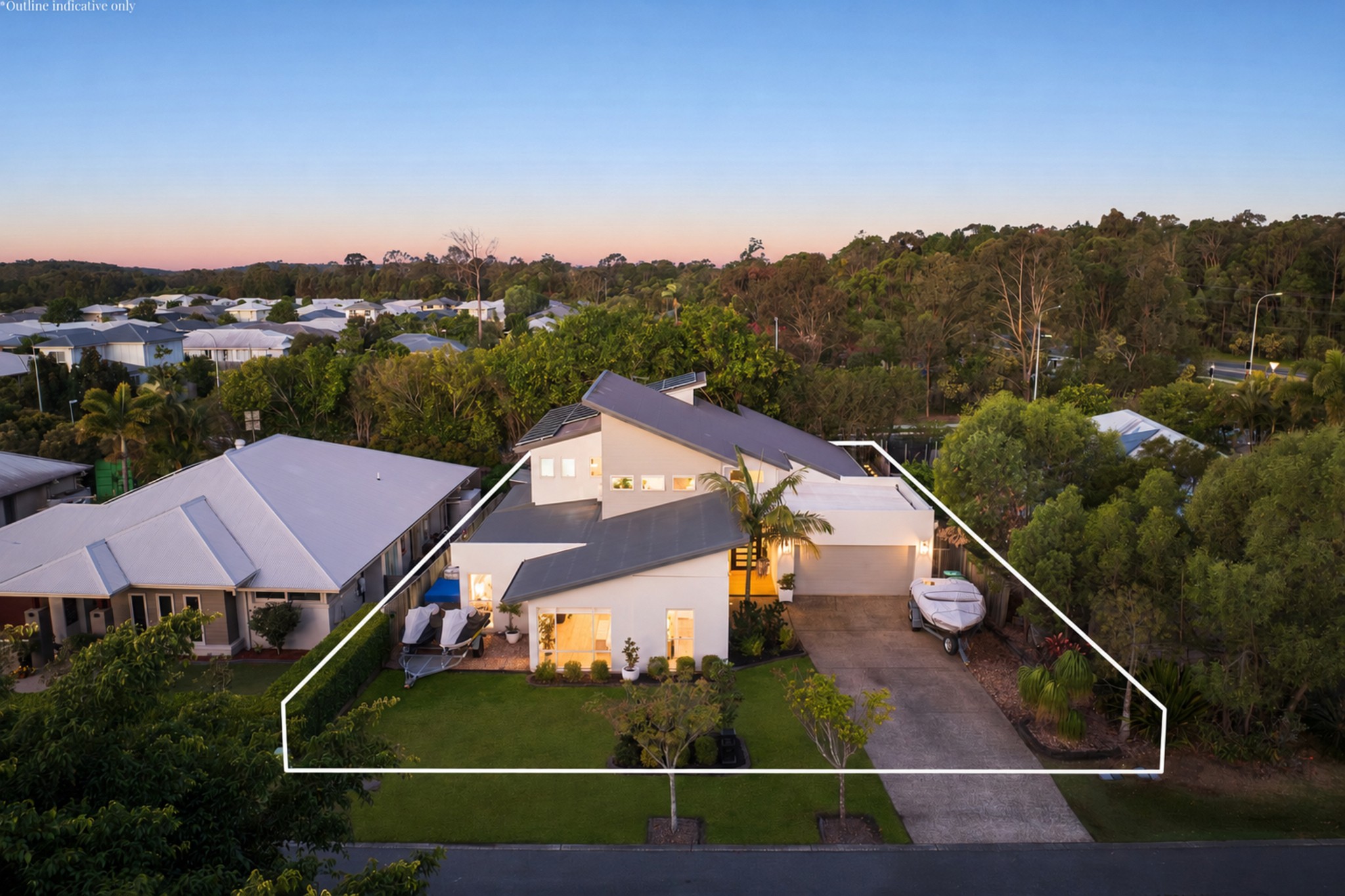32 Peregrine Crescent, Coomera, QLD 4209