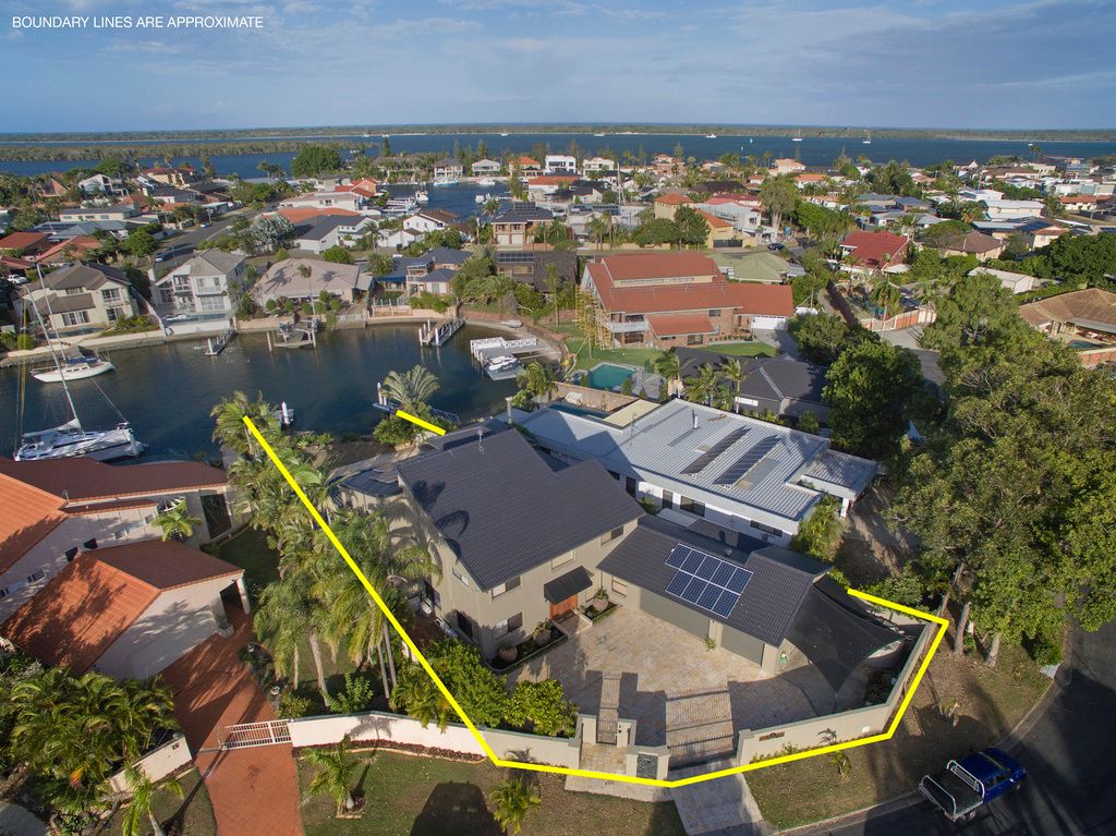 7 Kavieng Crescent, Runaway Bay QLD 4216