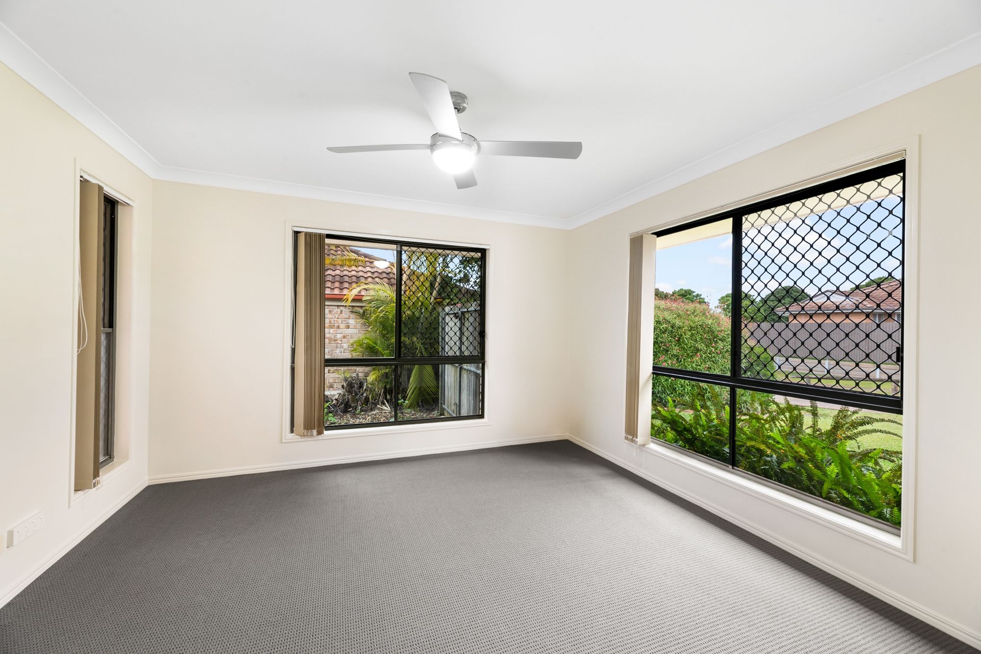 4 Northampton Court, Kallangur, QLD 4503