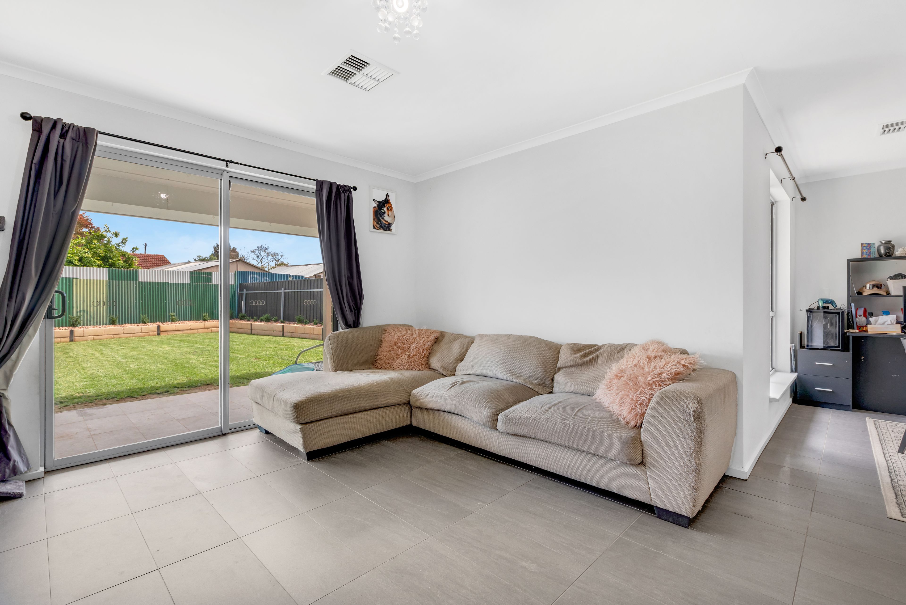 13a Southan Street — photo 9 of 26