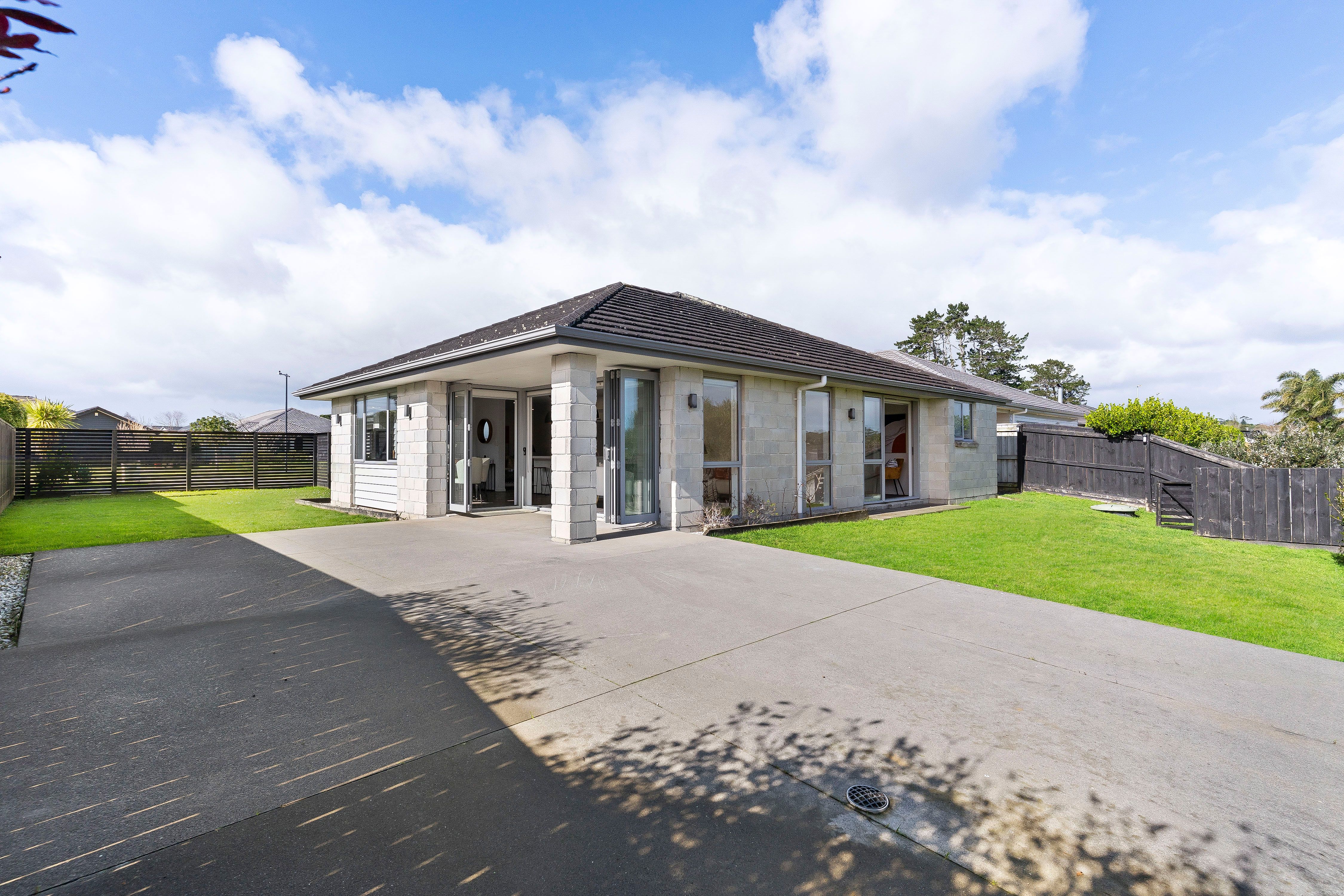 14 Hooton Drive, Huapai, Rodney
