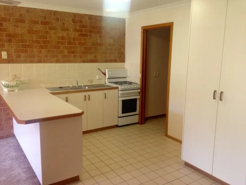 3/588 Webb Street, Lavington, NSW 2641