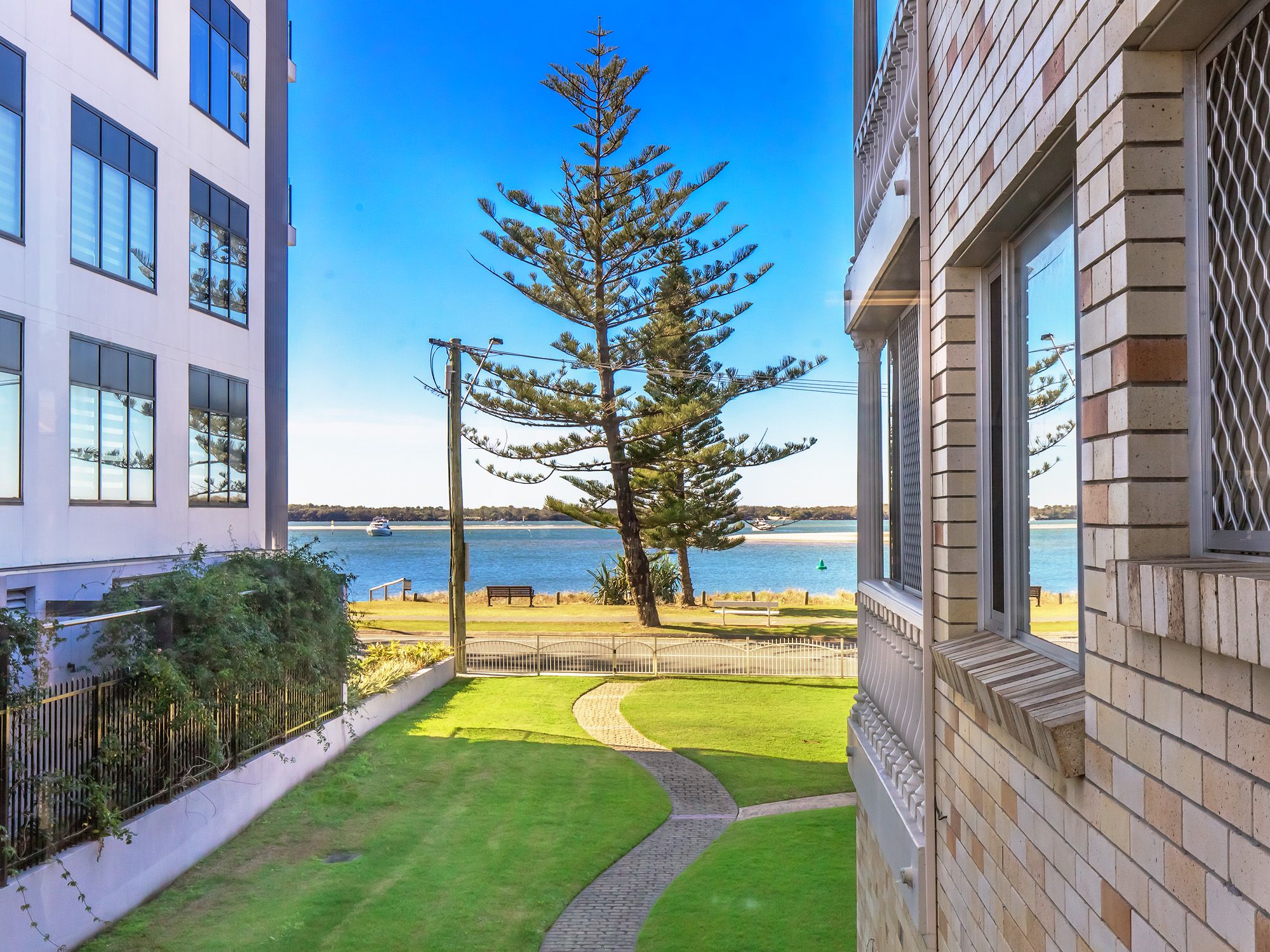 500 Marine Parade, Biggera Waters QLD 4216