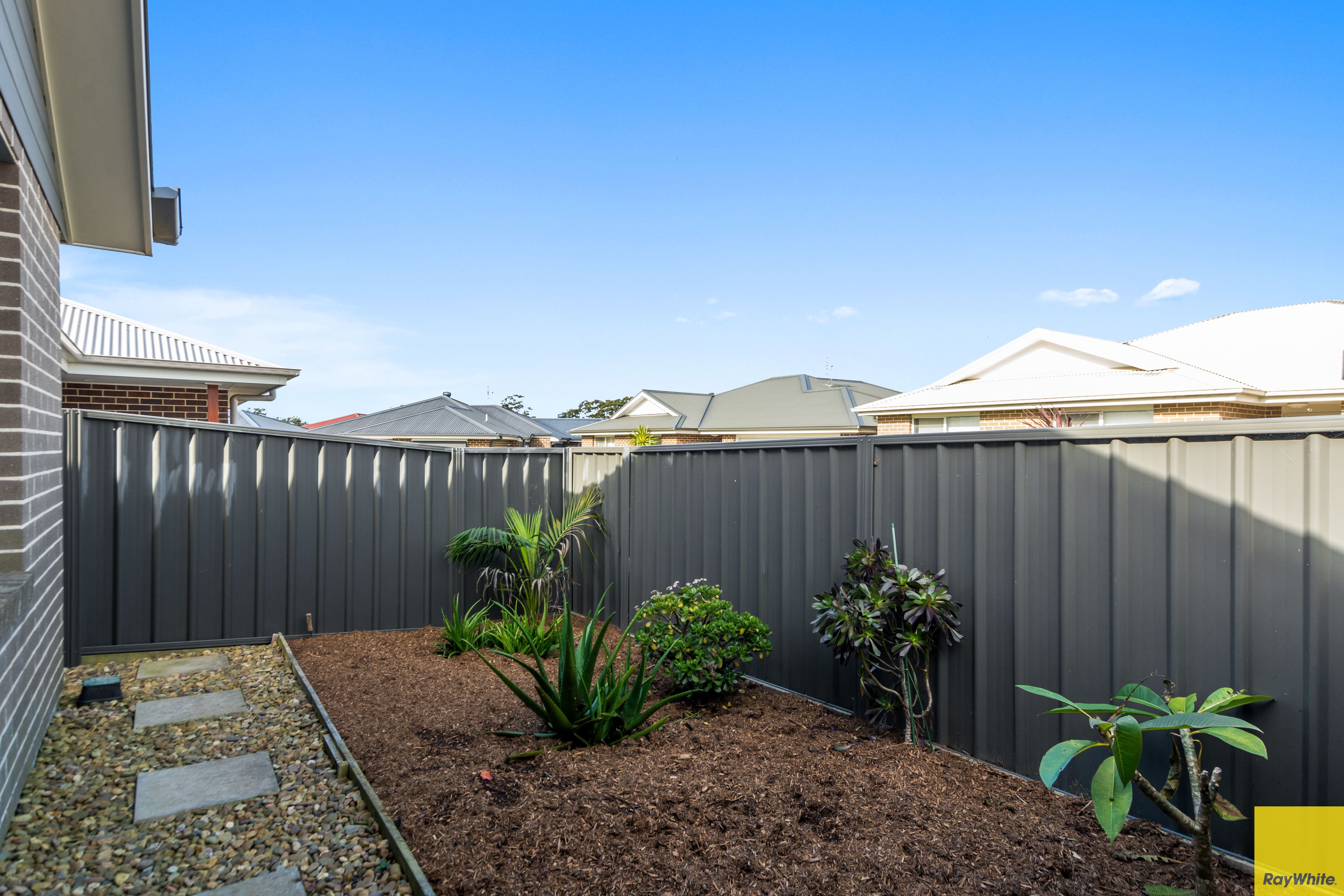 3/75 Sophia Road, Worrigee, NSW 2540