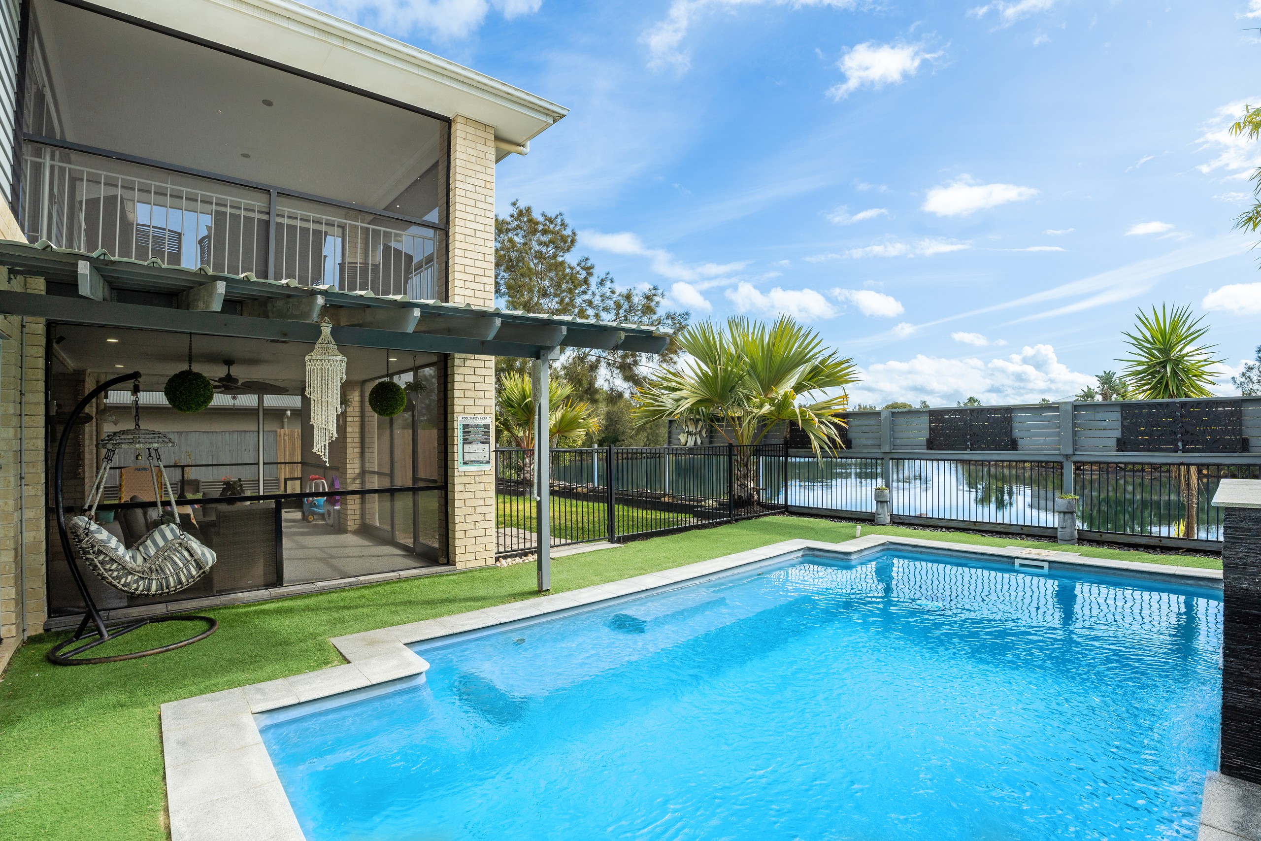 22 Coffey Court, Beachmere, QLD 4510