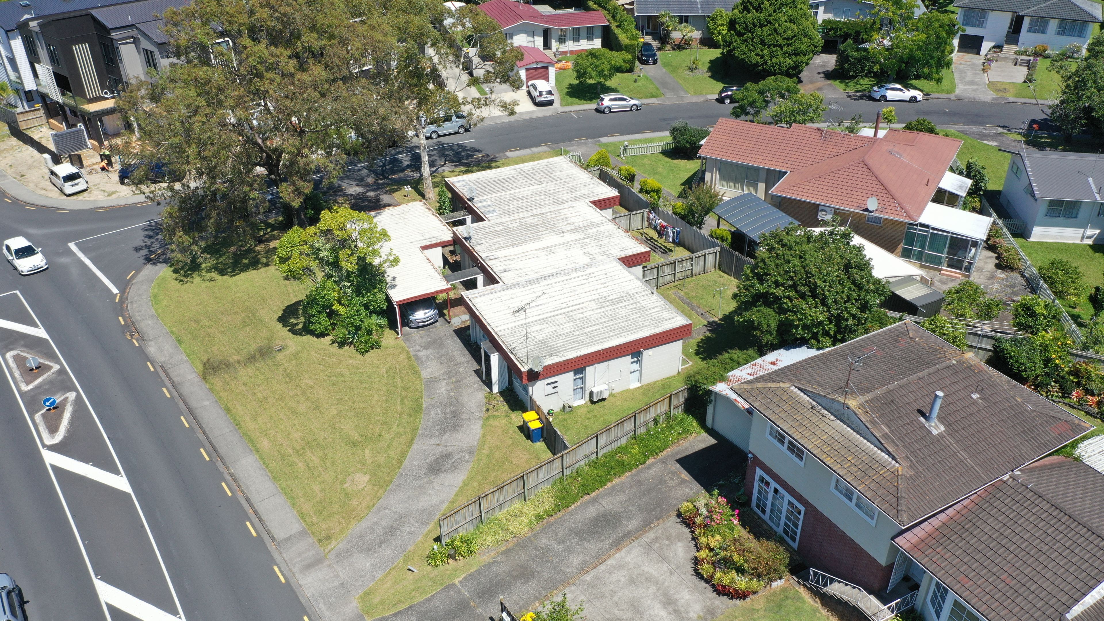 109 Sycamore Drive, Sunnynook, North Shore City
