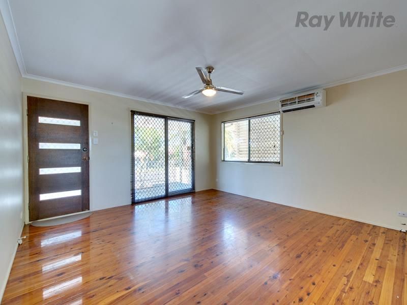 137 Waratah Drive, Crestmead, QLD 4132