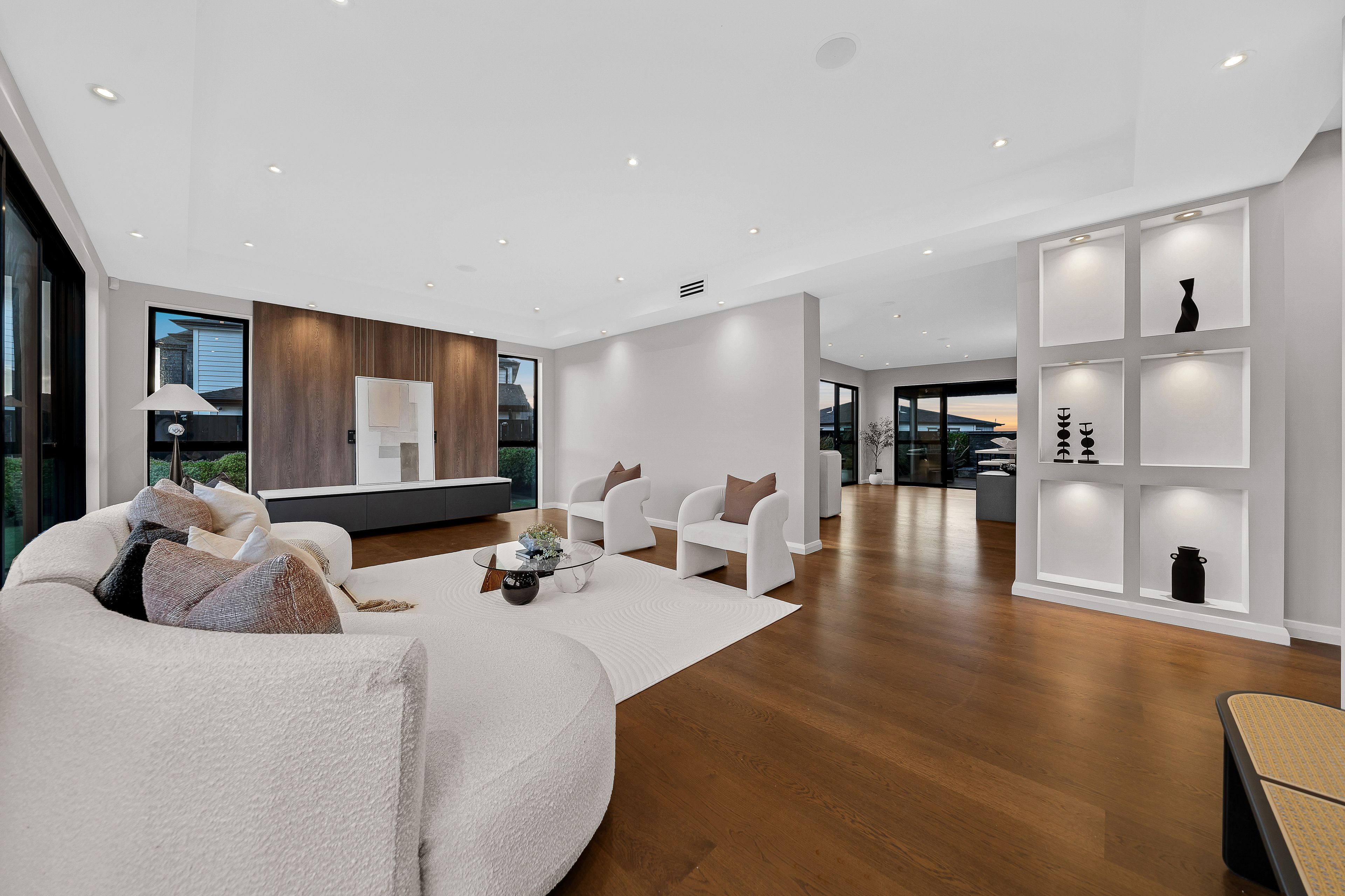 3 Bendridge Street, Flat Bush, Manukau City