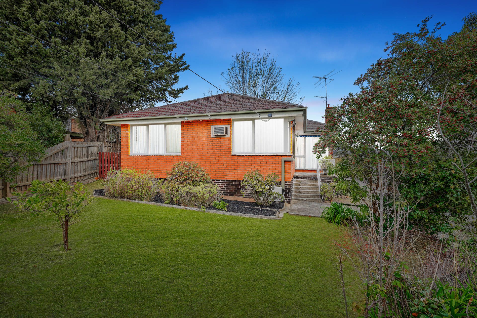 3 Ganton Court — photo from Ray White Judd White Group - Glen Waverley