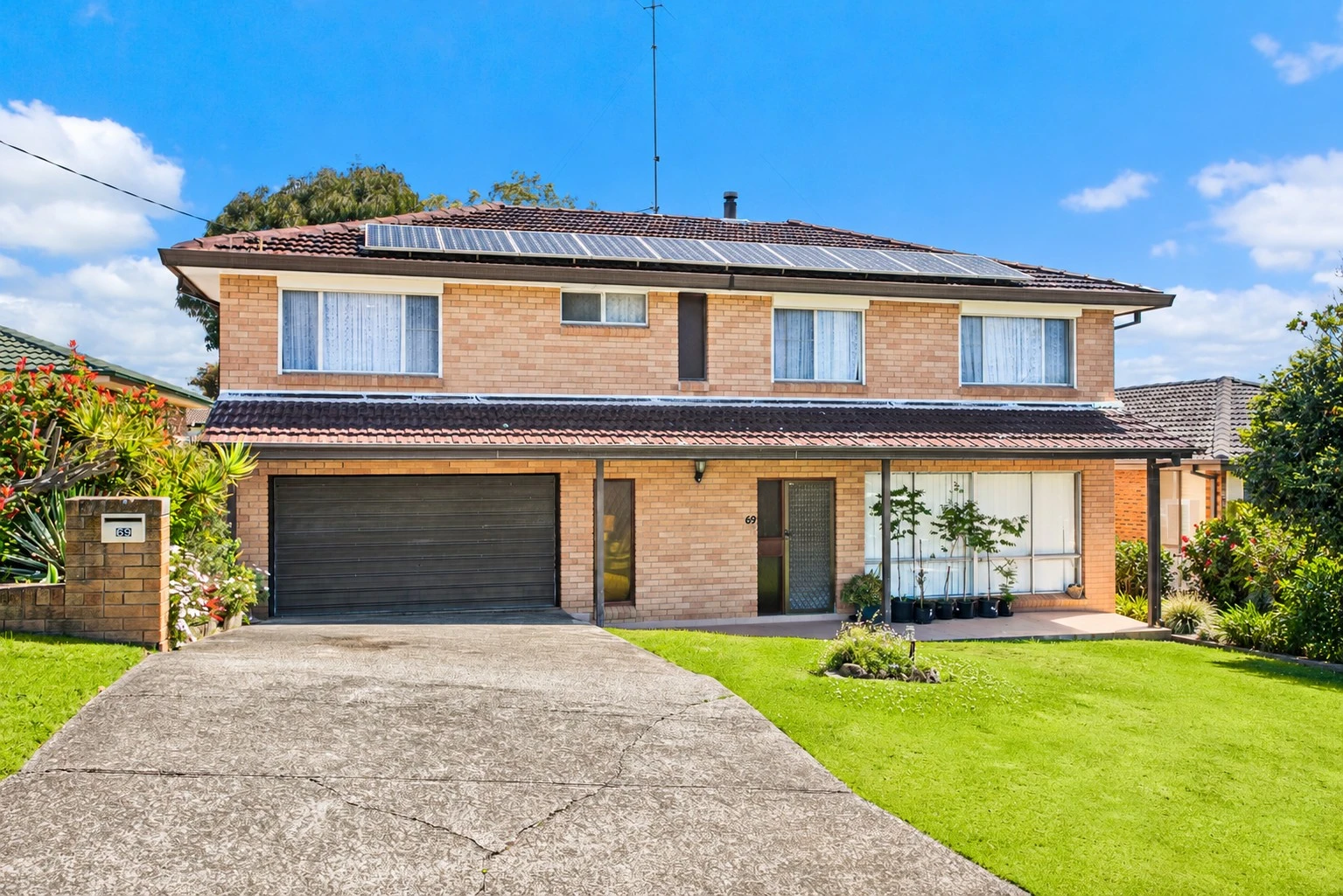 69 Madigan Boulevard, Mount Warrigal, NSW 2528