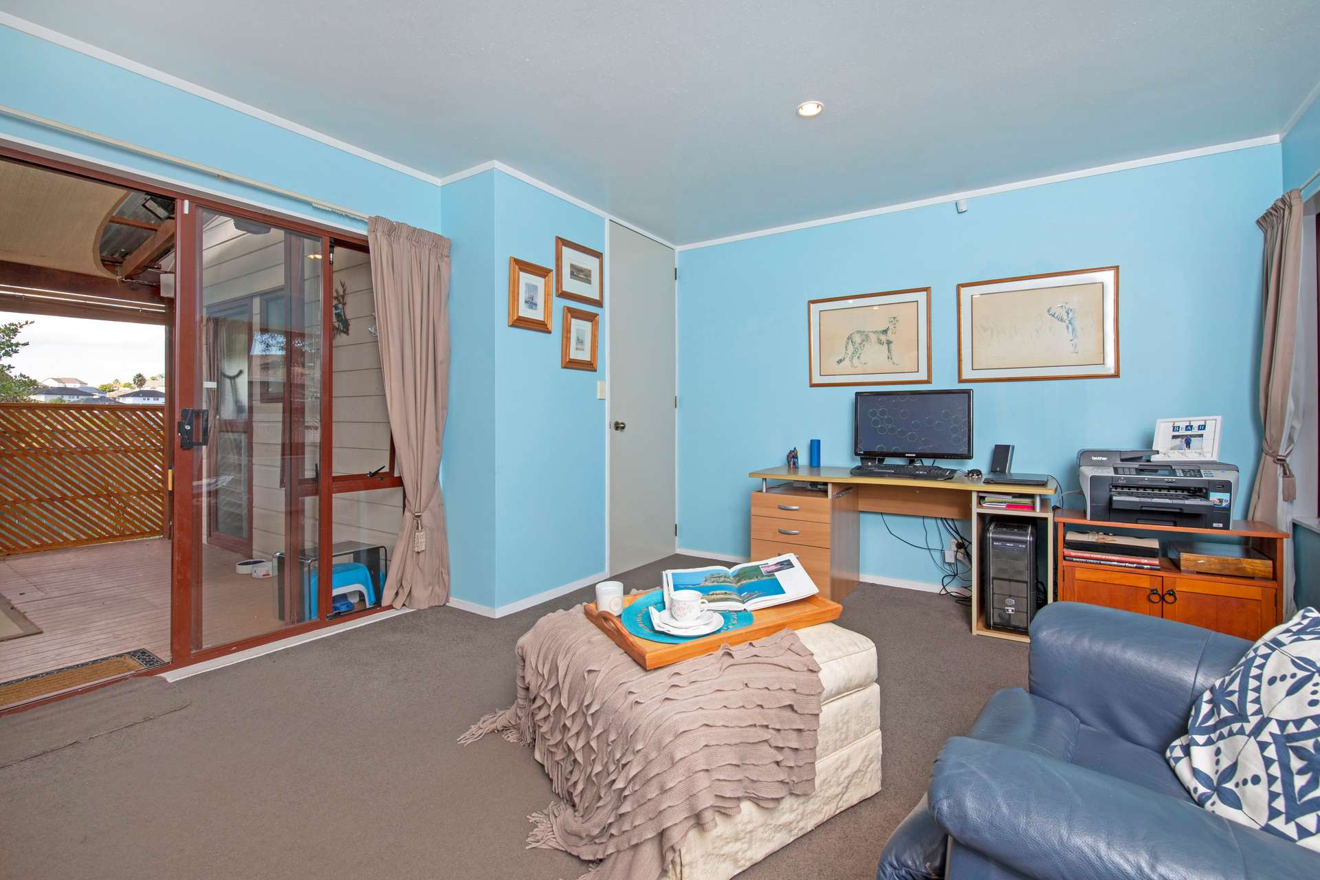 16 Nedlands Place photo 4