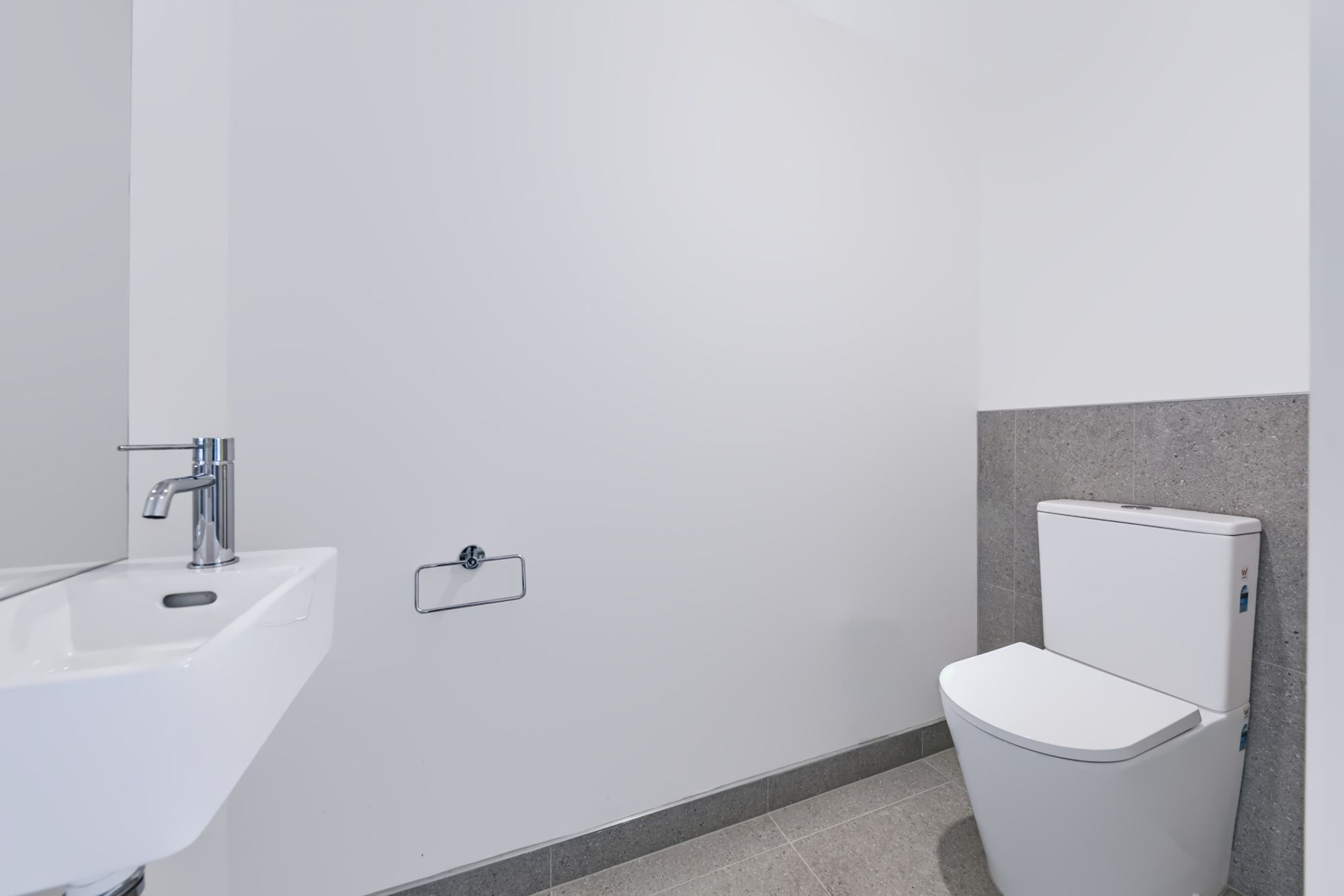 38 Bloom Drive — photo 11 of 13