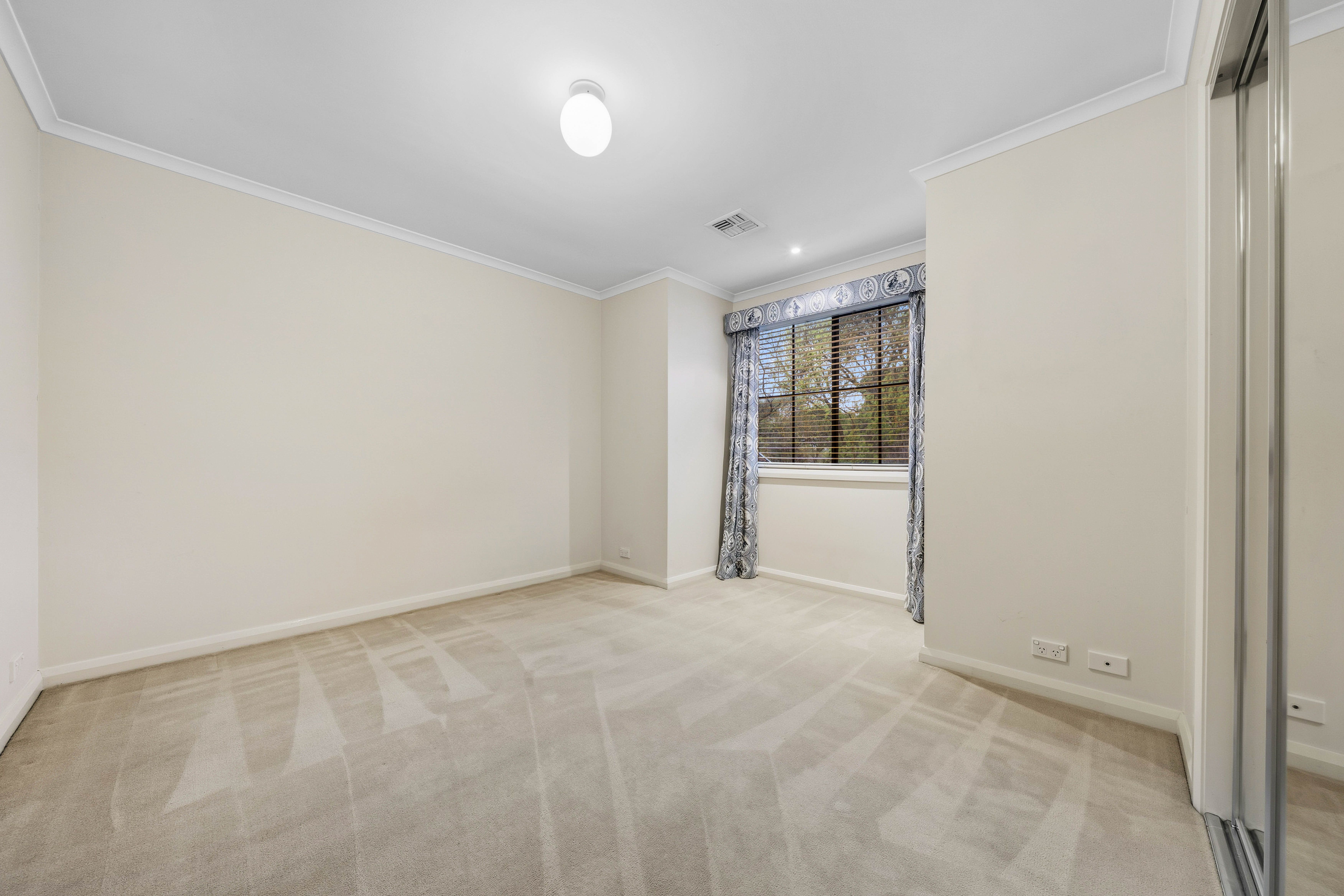 183/50 Ellenborough Street — photo 27 of 29