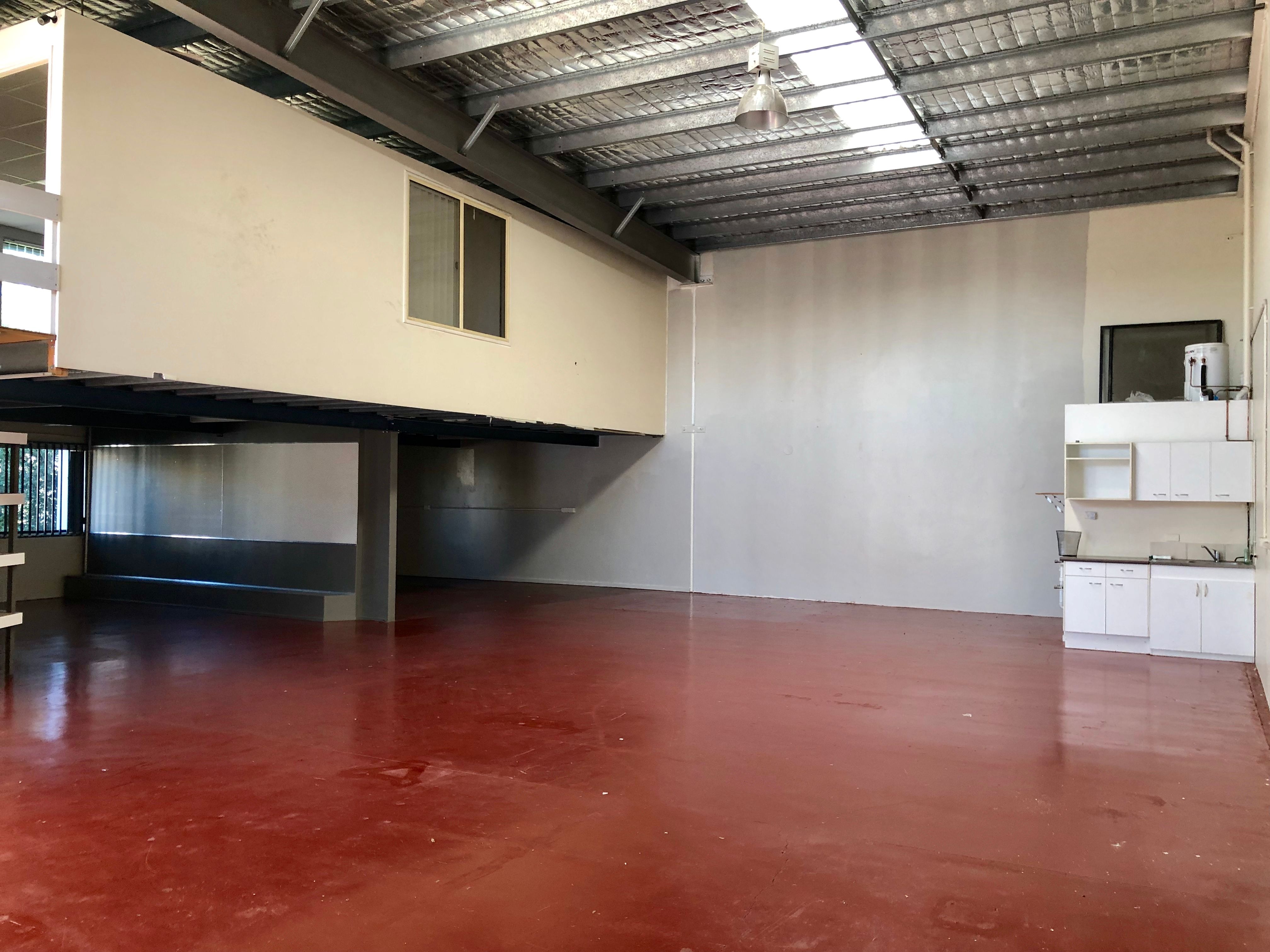 1/12 Ern Harley Drive, Burleigh Heads, QLD 4220