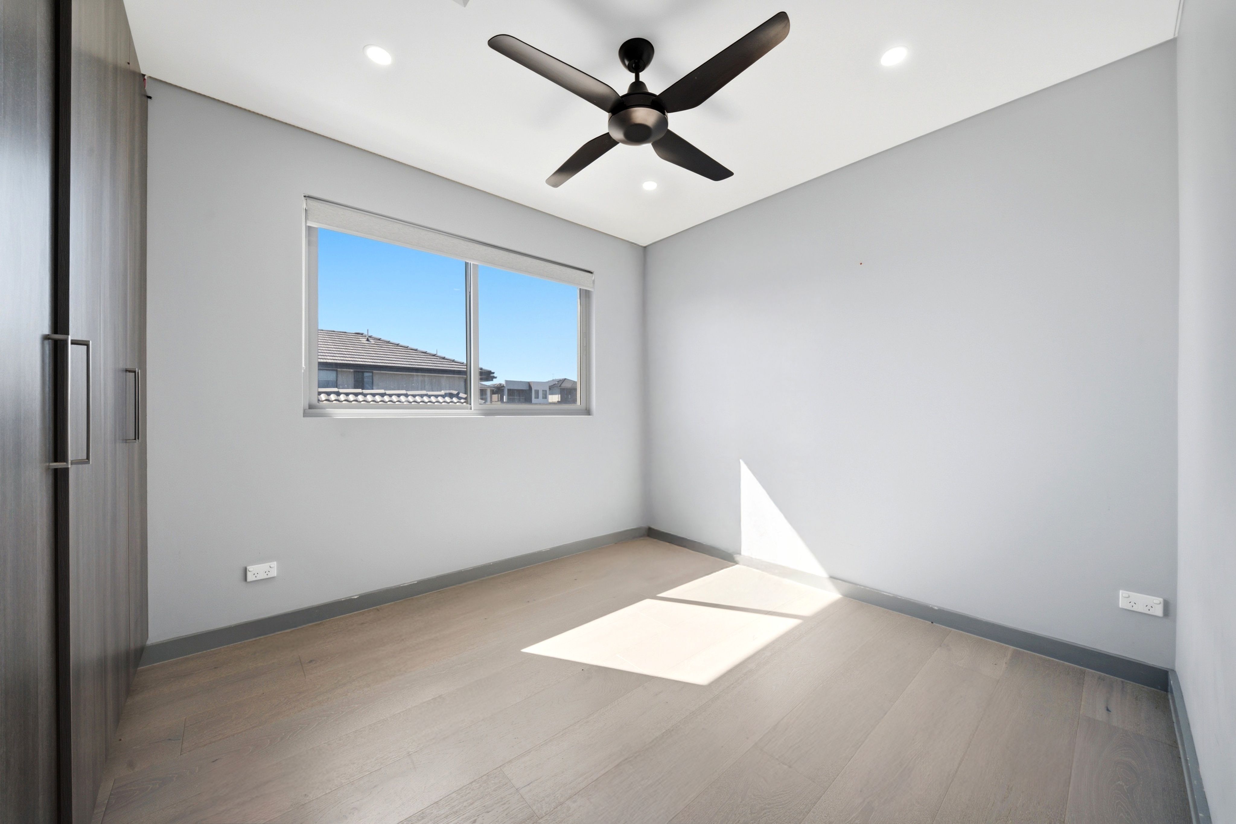 7 Flaxen Street — photo 14 of 24