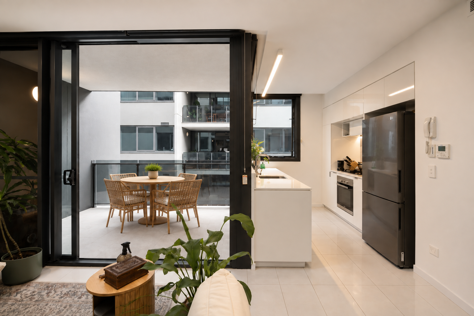 2068/36 Evelyn Street — photo 5 of 14