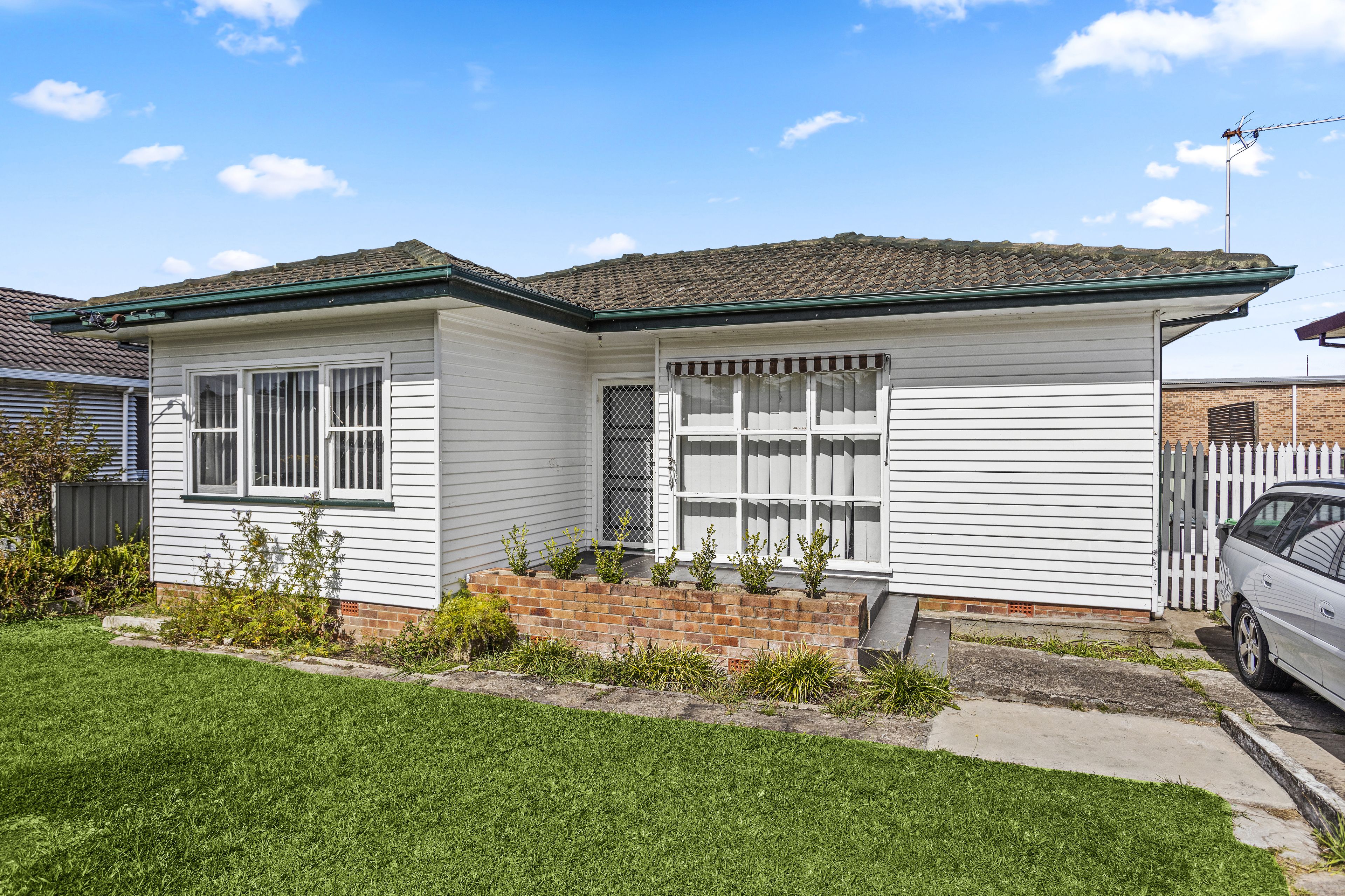 9 Ulster Avenue, Warilla NSW 2528
