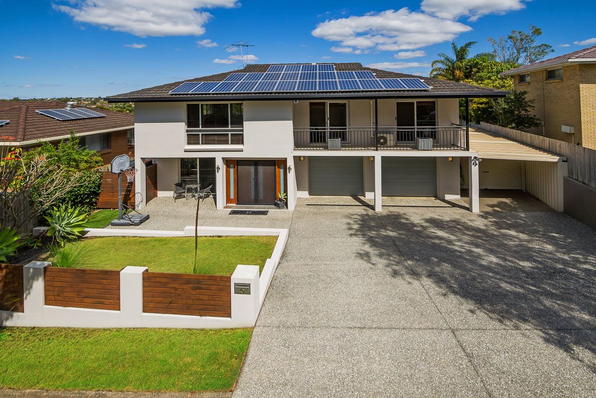 5 Brownleaf Street, Mansfield QLD 4122