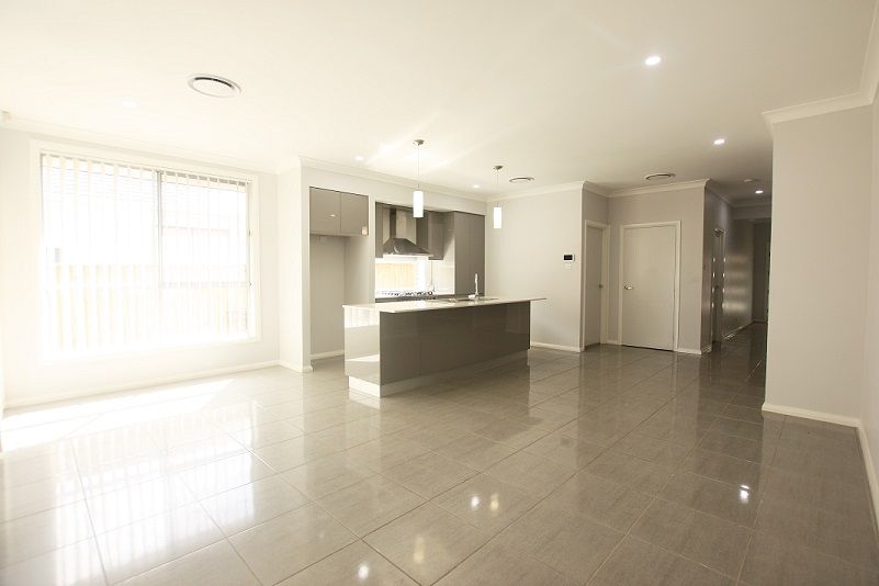 44 Wheatley Drive, Airds, NSW 2560