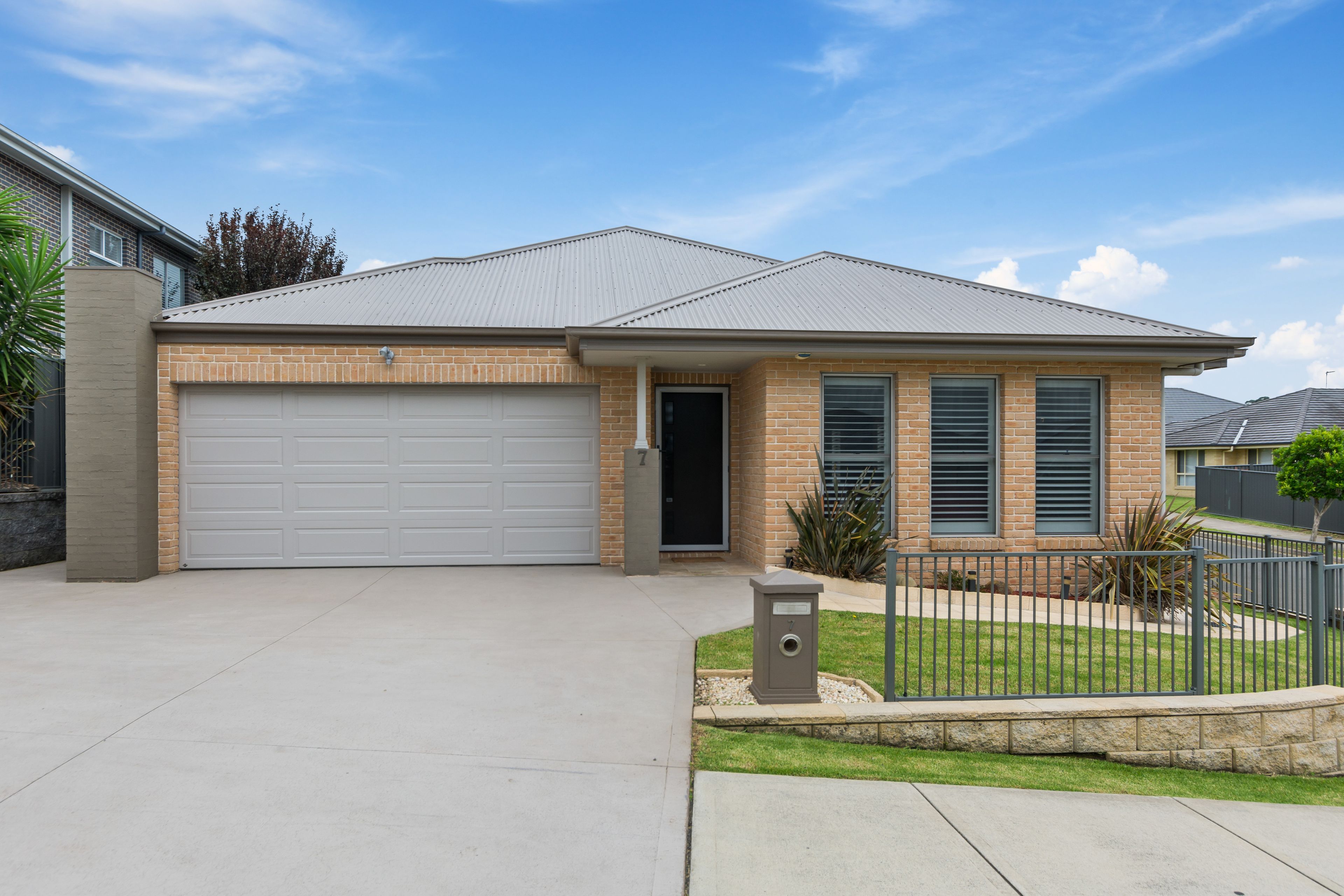 7 Morson Avenue, Horsley NSW 2530