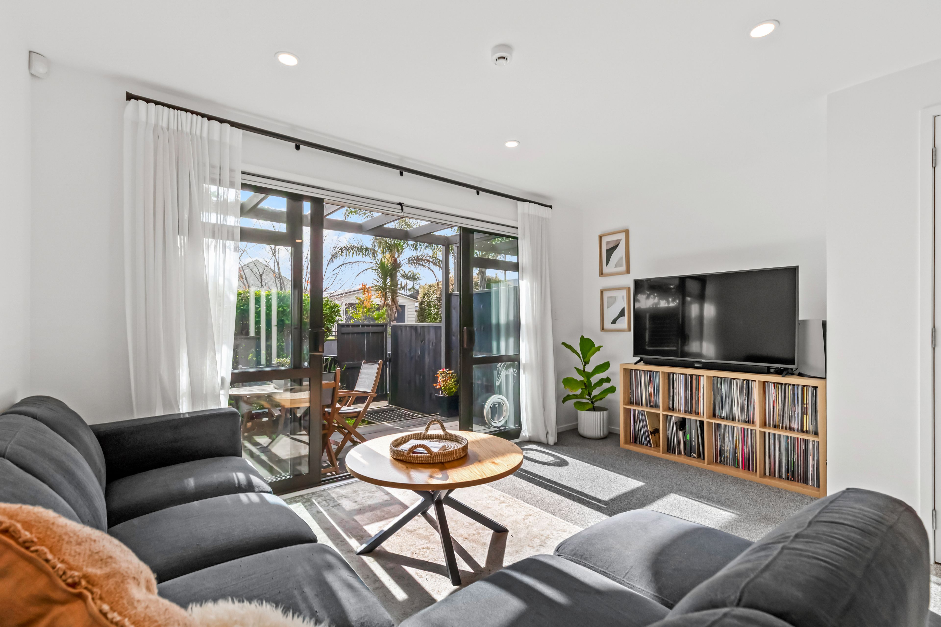 1C Shamrock Lane, Te Atatu Peninsula, Waitakere City