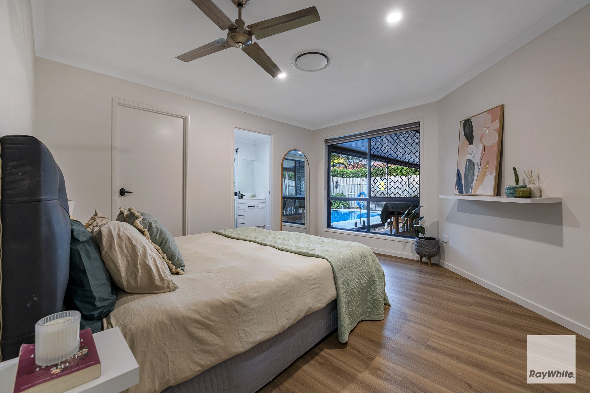 6 Coolum Court, Redland Bay, photo 7
