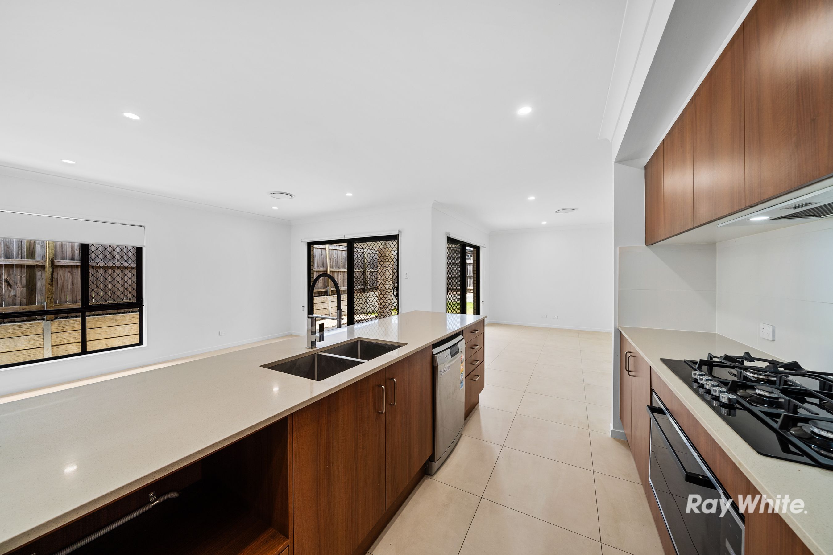 3 Mazeppa Street, Yarrabilba, QLD 4207