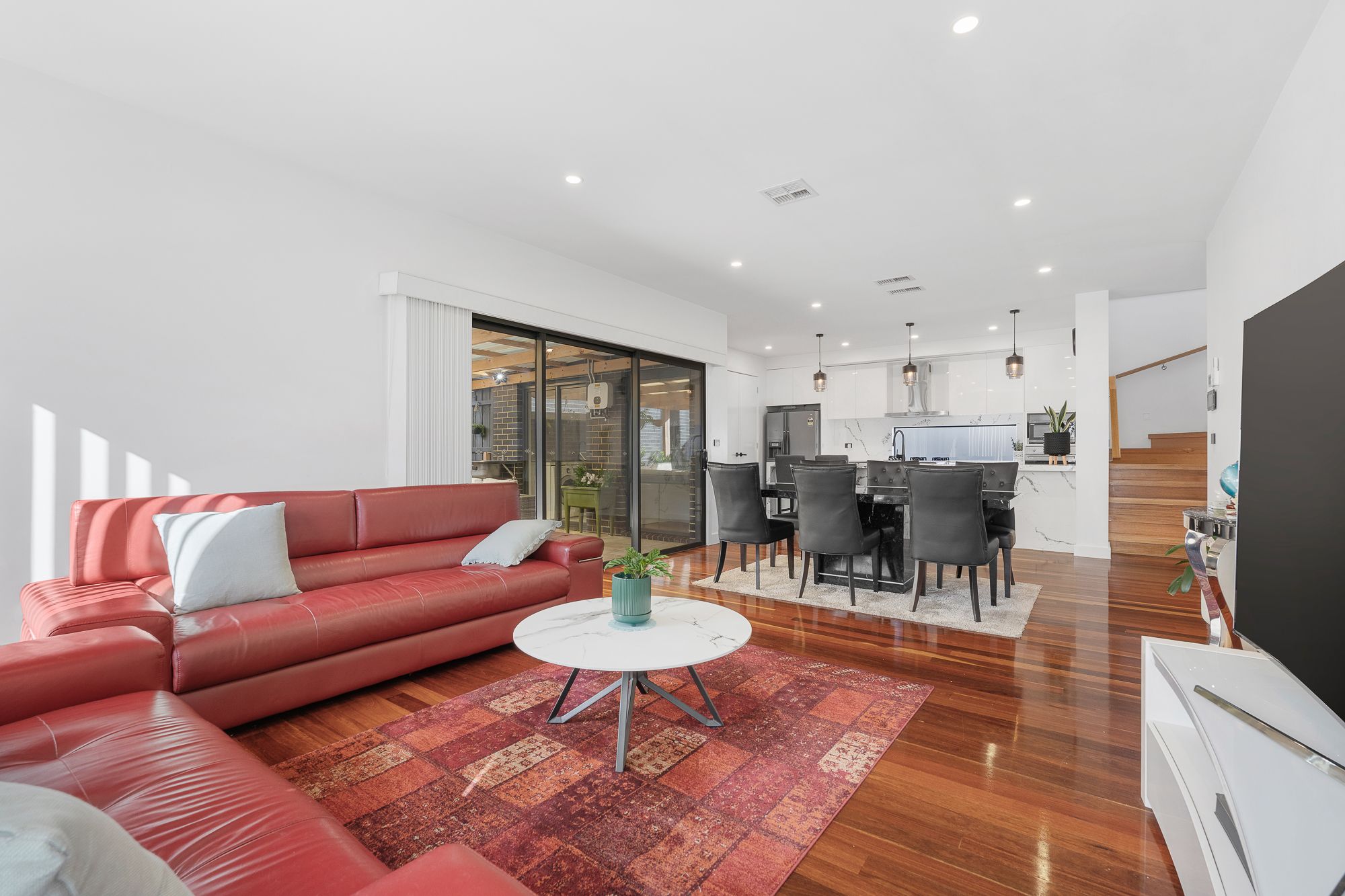 1/32 Blackburn Road, Doncaster East, VIC 3109