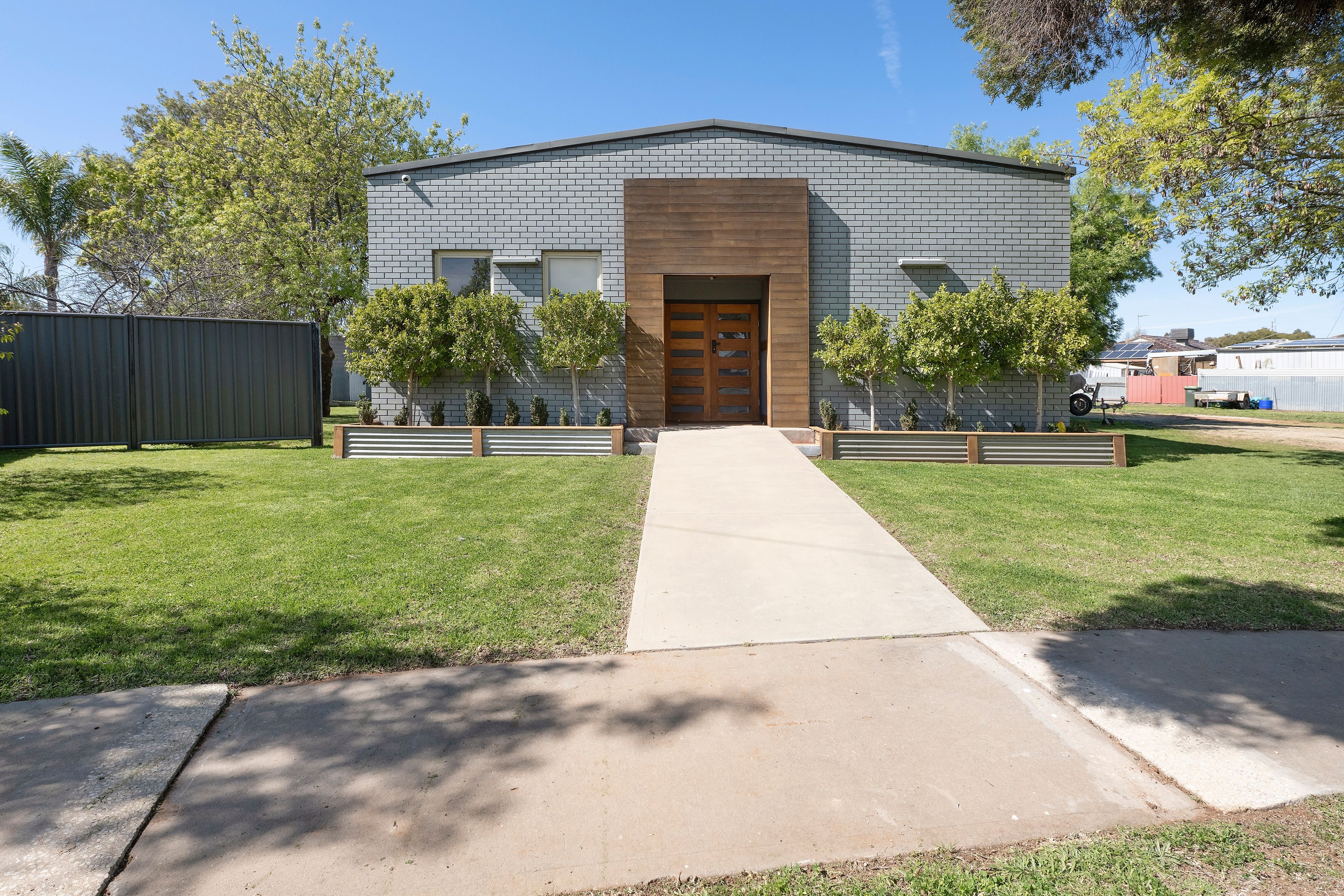 1-3 Garden Court — photo from Ray White Swan Hill