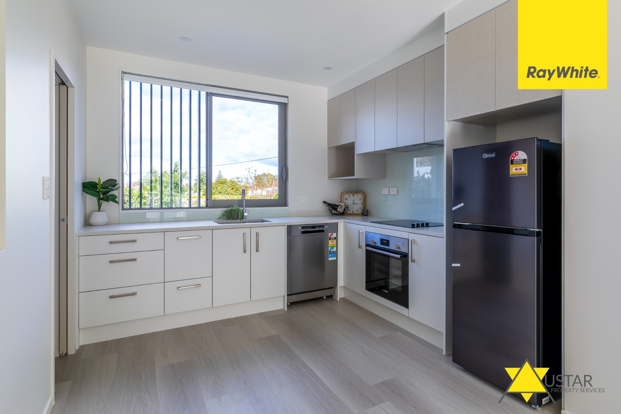 7/2 Moor Avenue, Te Atatu Peninsula, Waitakere City