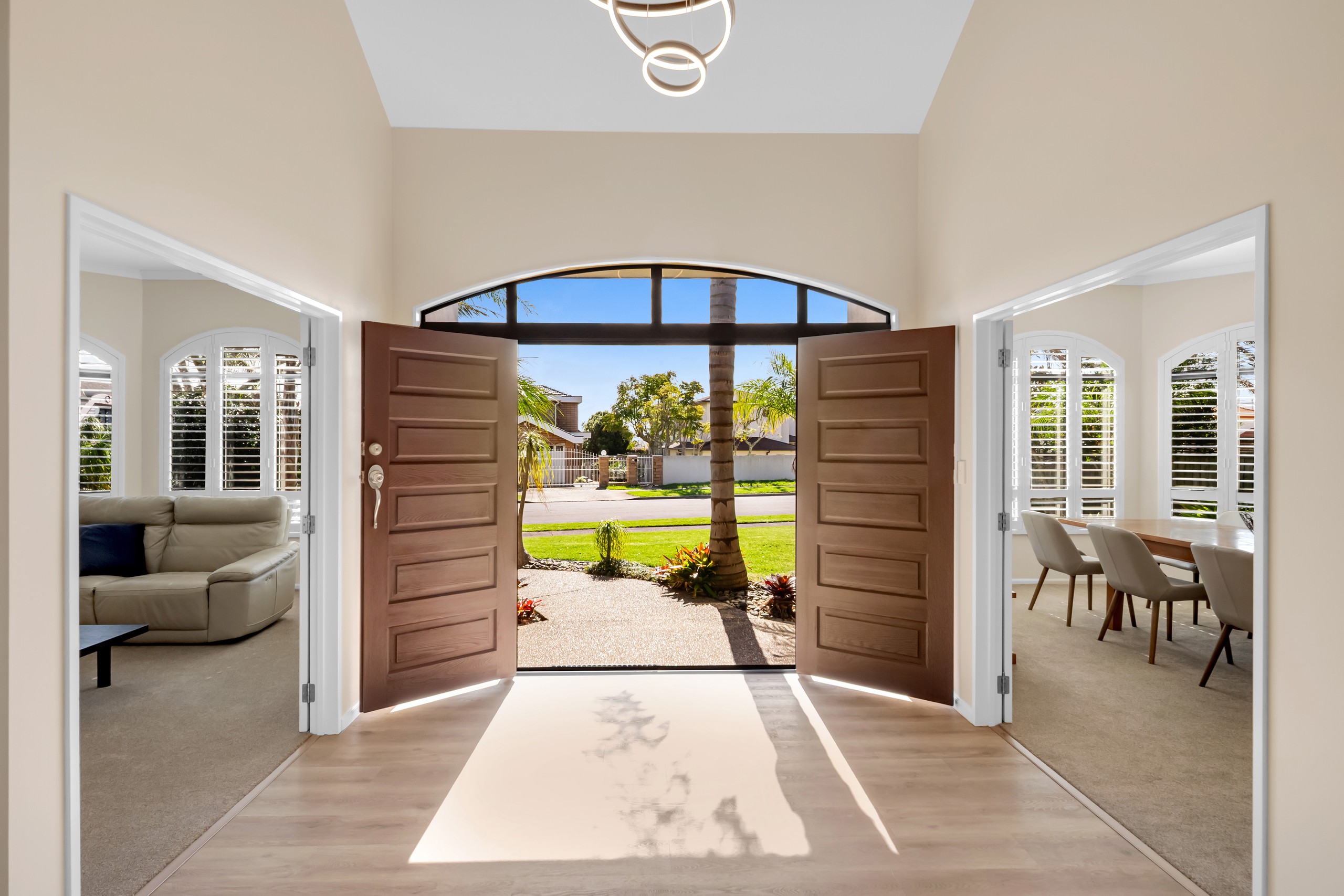 20 Quedley Court, Eastern Beach, Manukau City