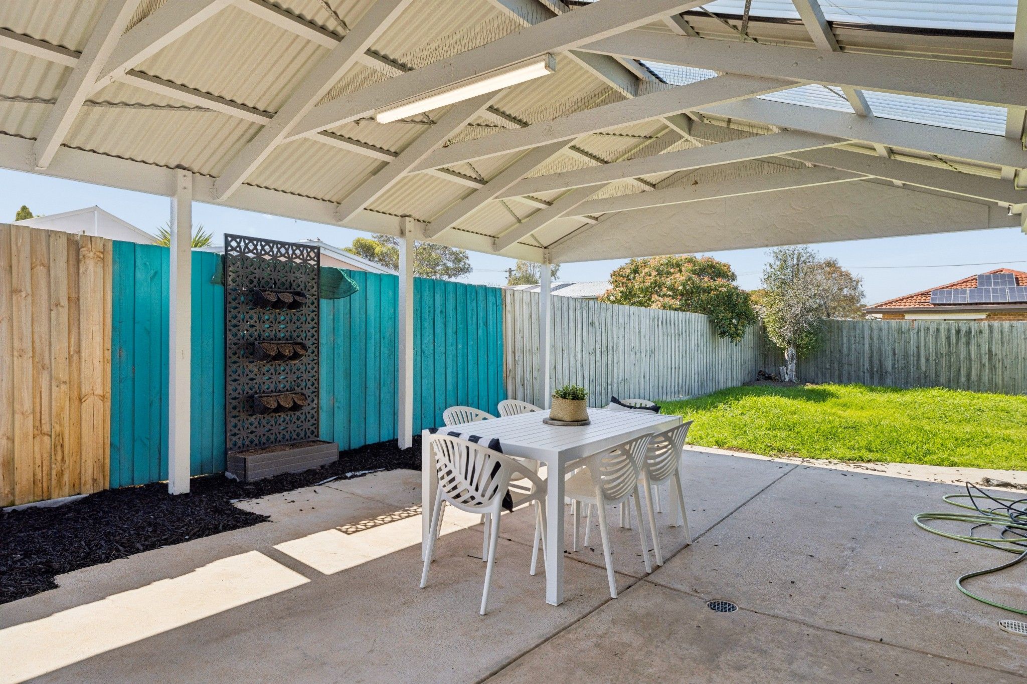 1 Croxley Close — photo 16 of 22
