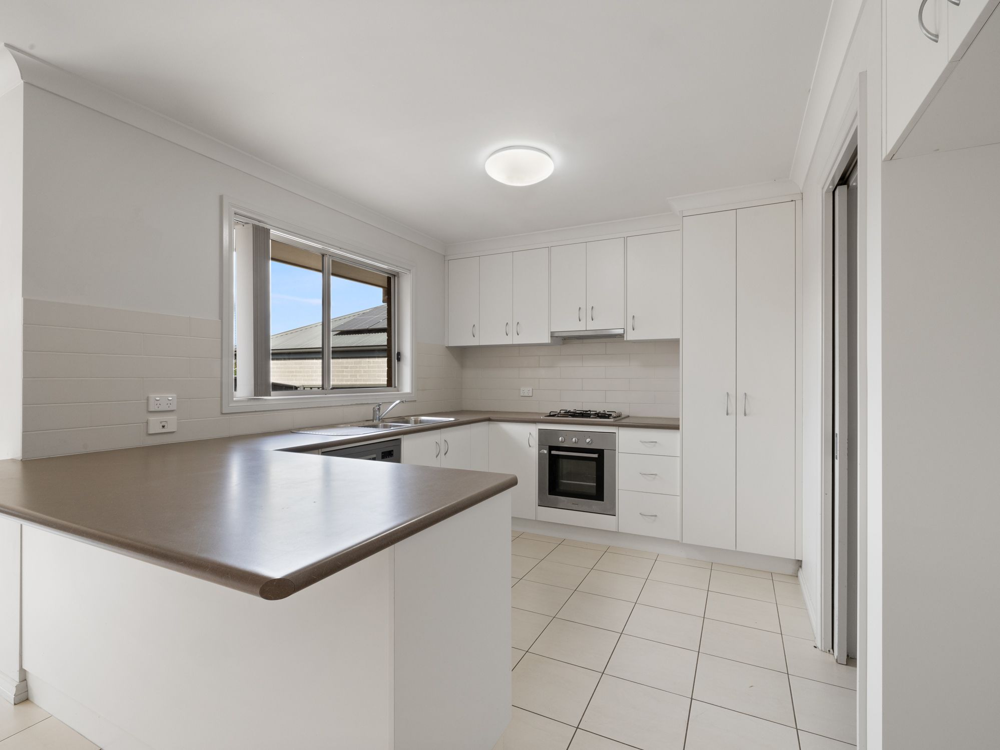 26 Squirrel Glider Drive, Thurgoona, NSW 2640