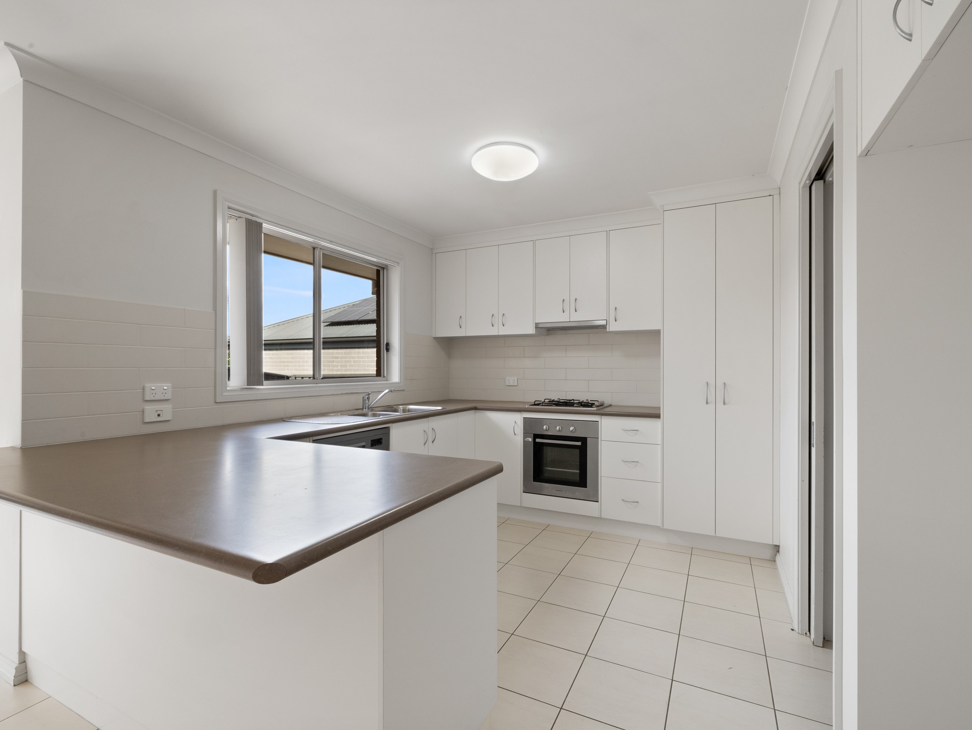 26 Squirrel Glider Drive, Thurgoona, NSW 2640