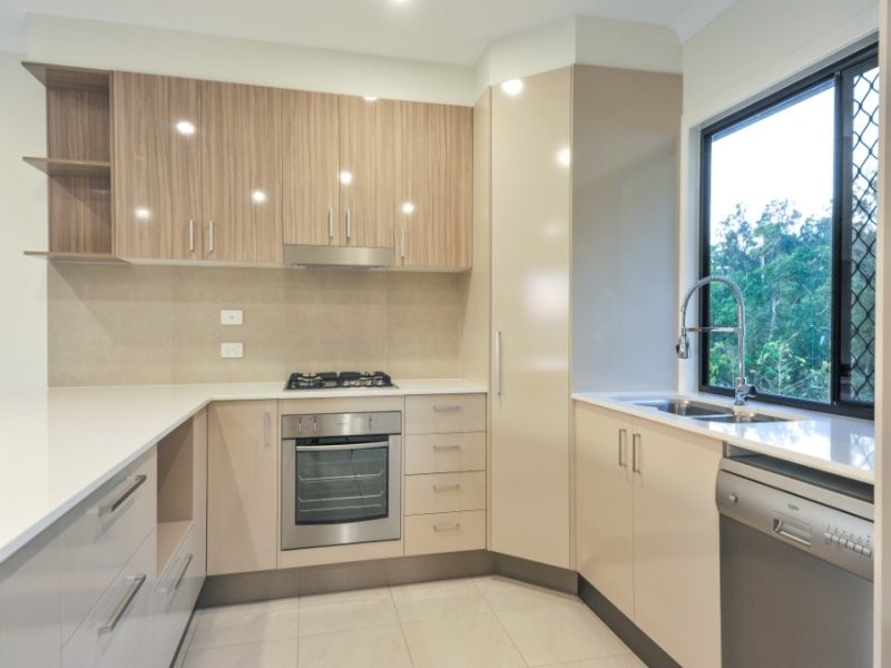 5 Amarula Place, Cannonvale, QLD 4802